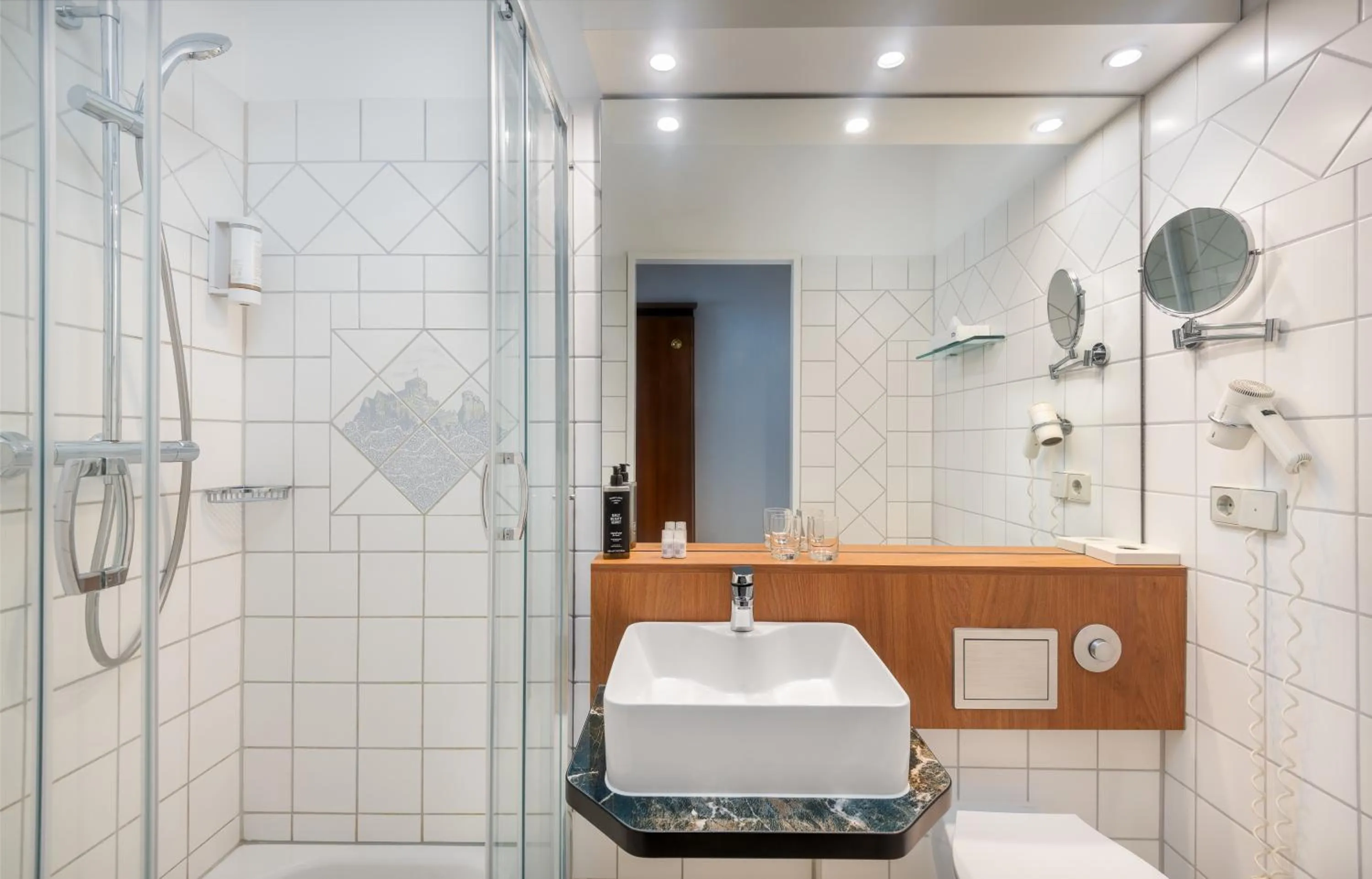 Double Room in Wyndham Garden Lahnstein Koblenz