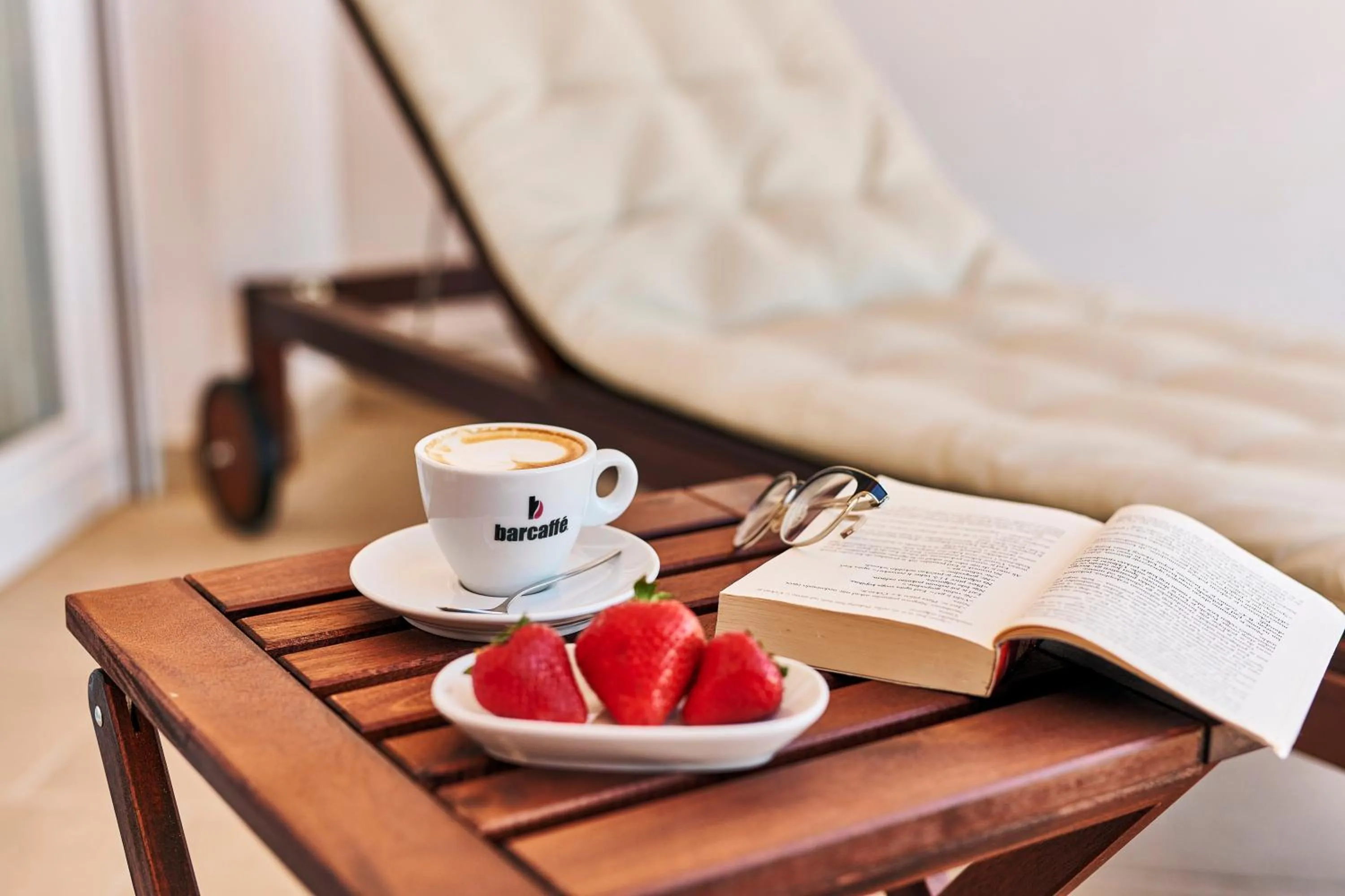 One-Bedroom Apartment with Balcony in Arancini Residence