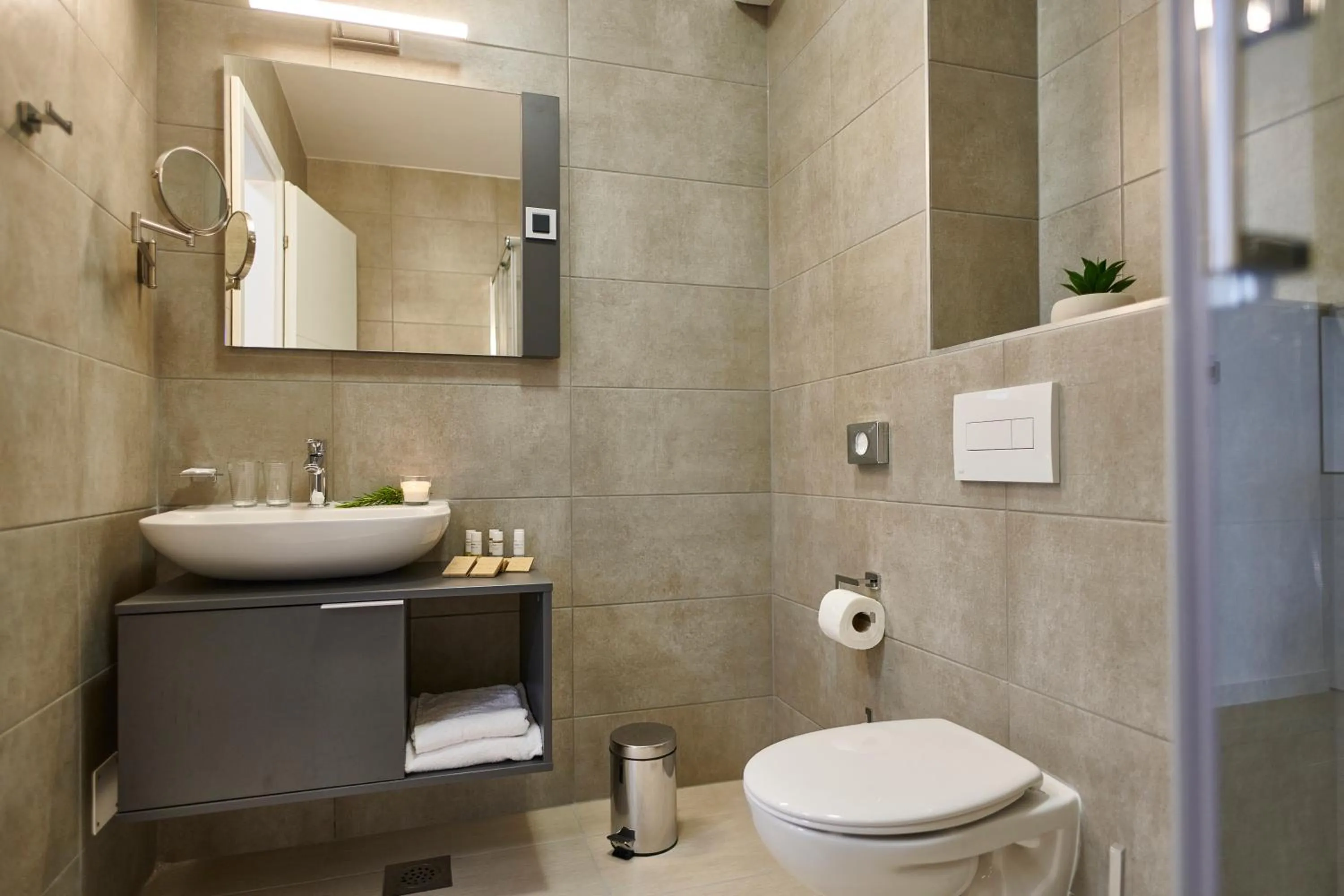 Studio Apartment with Balcony in Arancini Residence