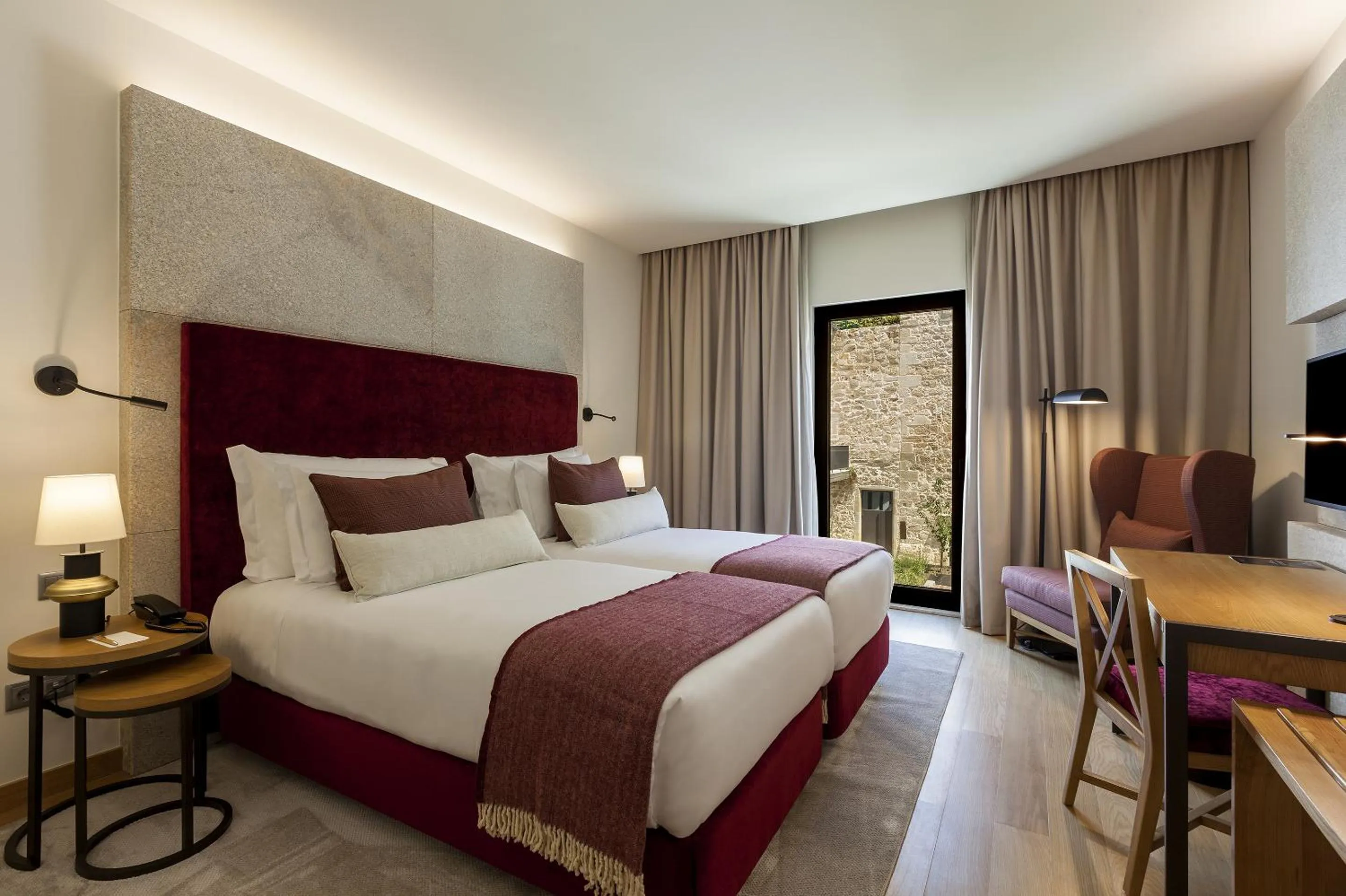 Standard Double or Twin Room in NEYA Porto Hotel