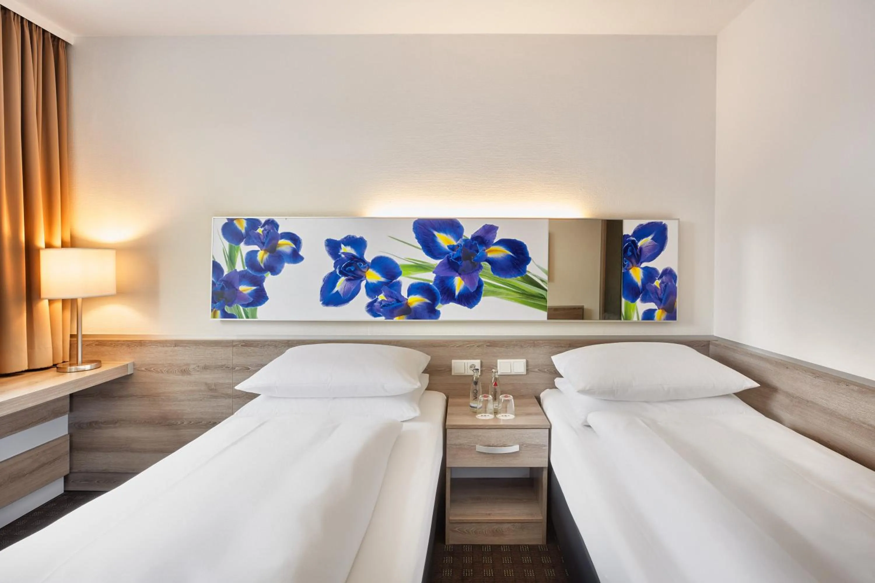 Twin Room - single occupancy in H+ Hotel Frankfurt Airport West