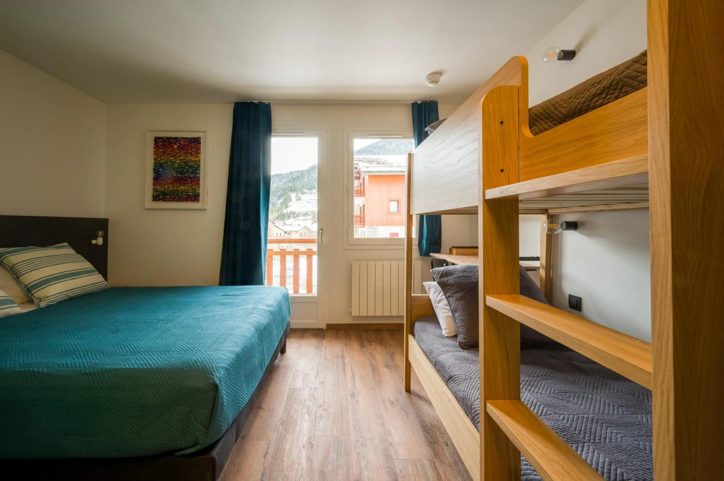 Family Room with Mountain View in L'Outa Hotel Restaurant