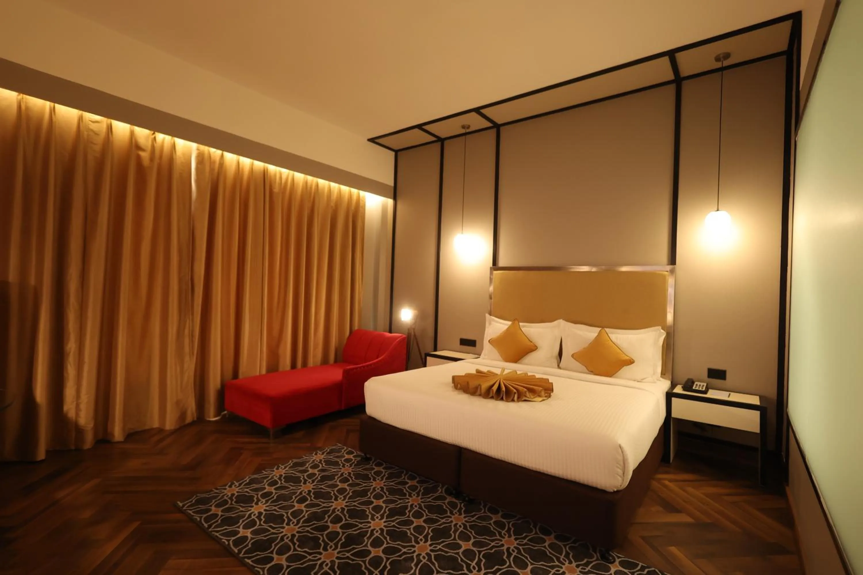King Room - single occupancy in Hotel Polo Towers Agartala