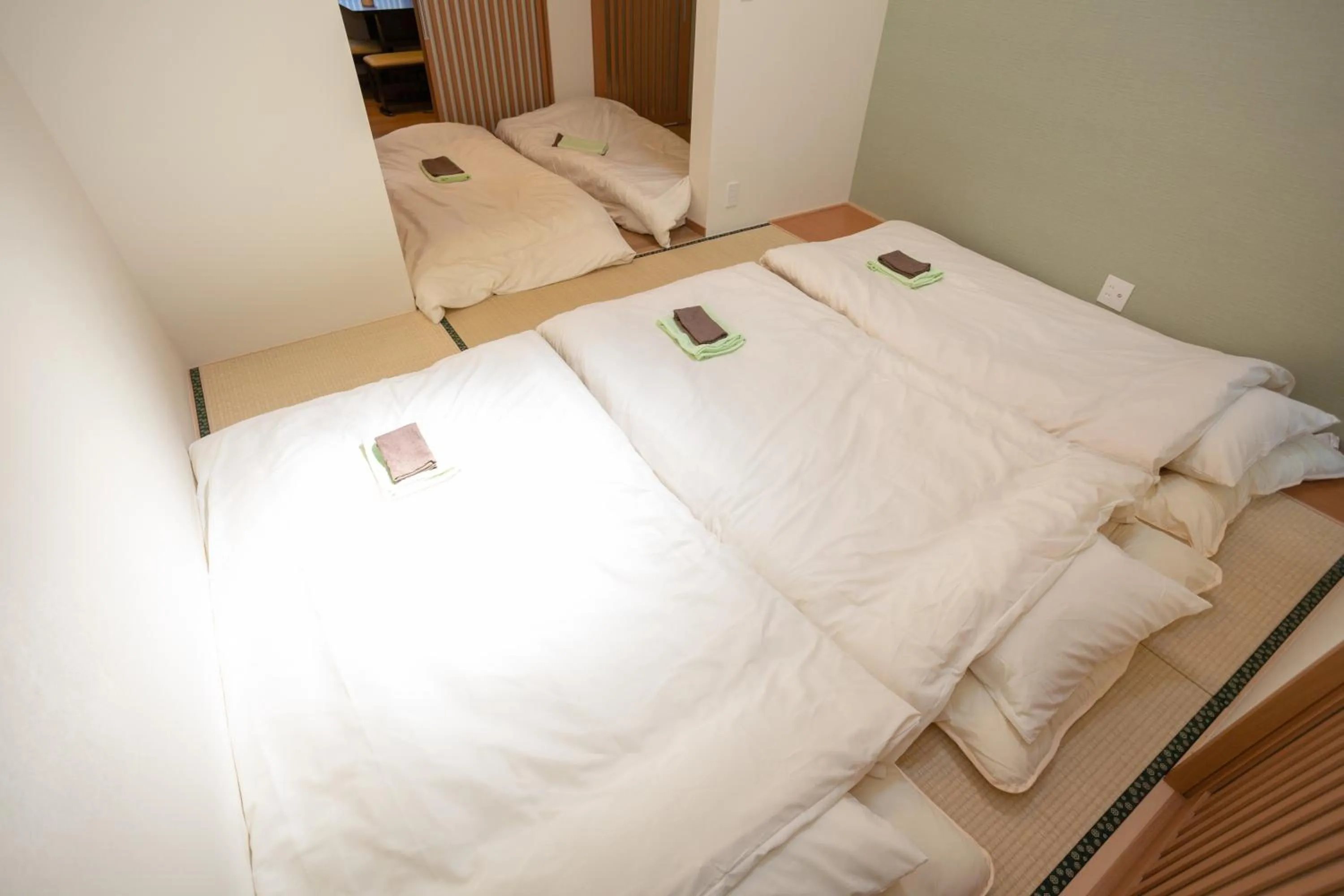 Family Room with Private Bathroom - single occupancy in ENRAKU