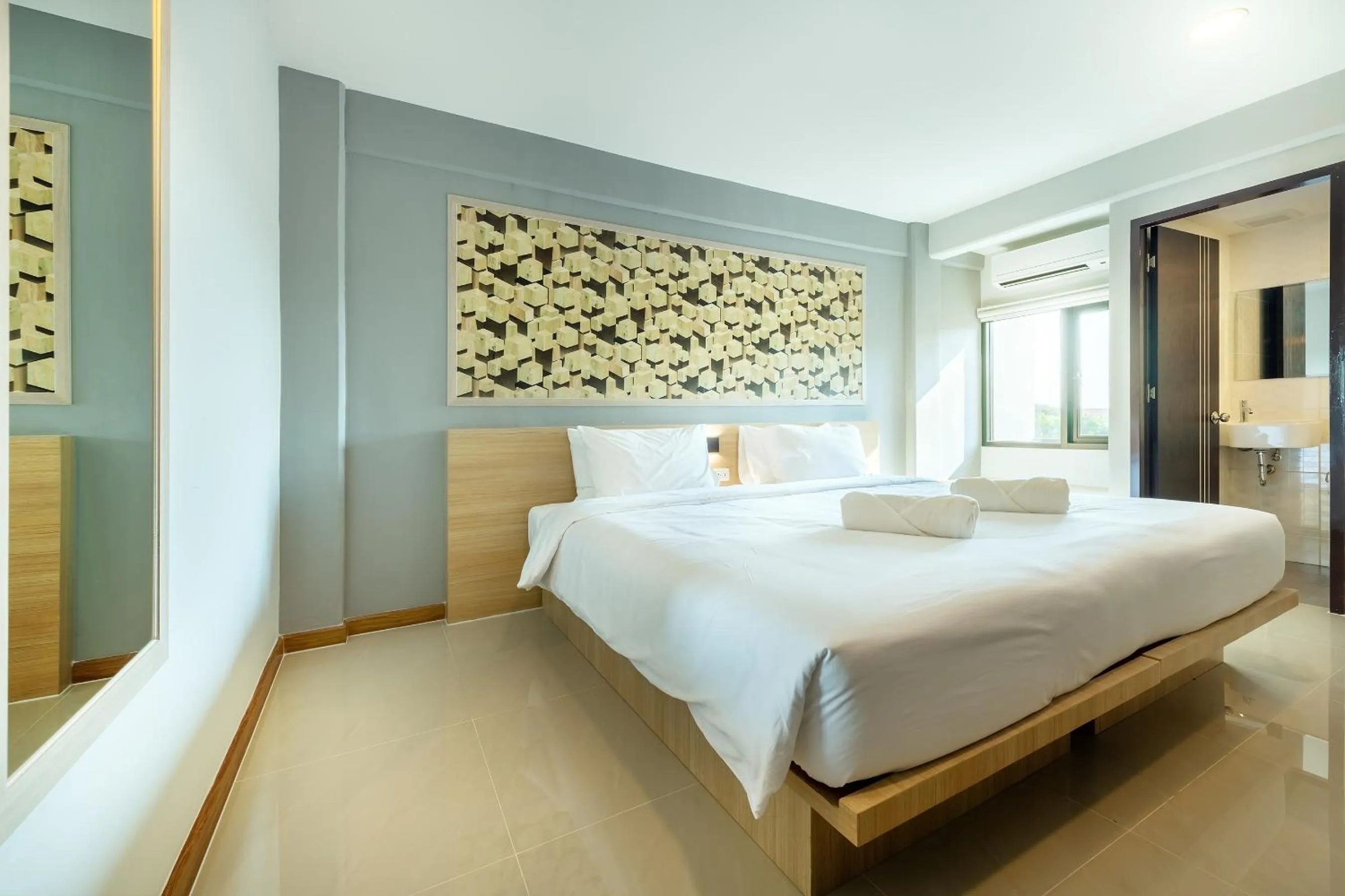 Superior King Room in PLAAI Play Hotel
