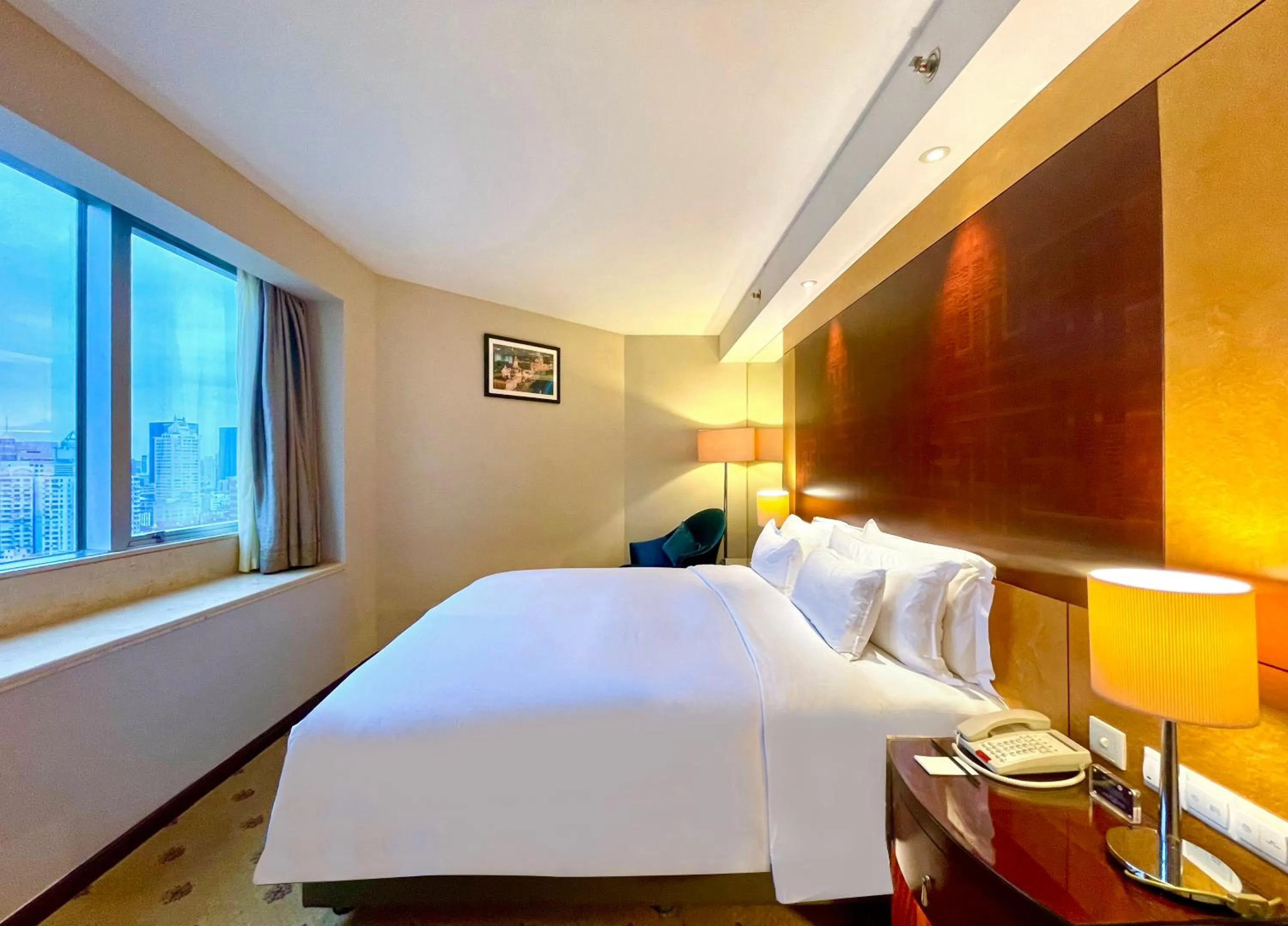 One-Bedroom Executive Suite  in Radisson Collection Hyland Shanghai