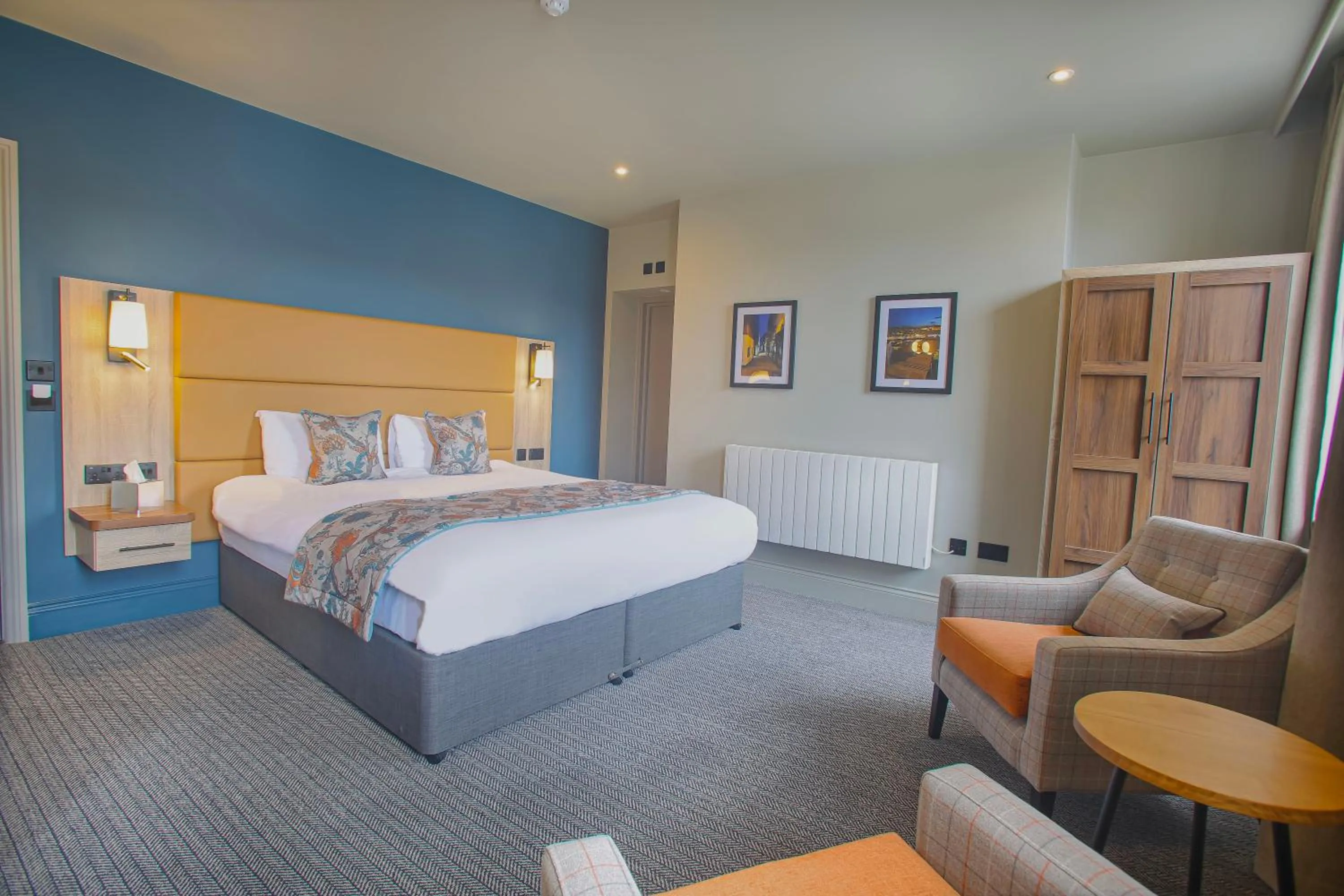 Family Room in Royal Whitby