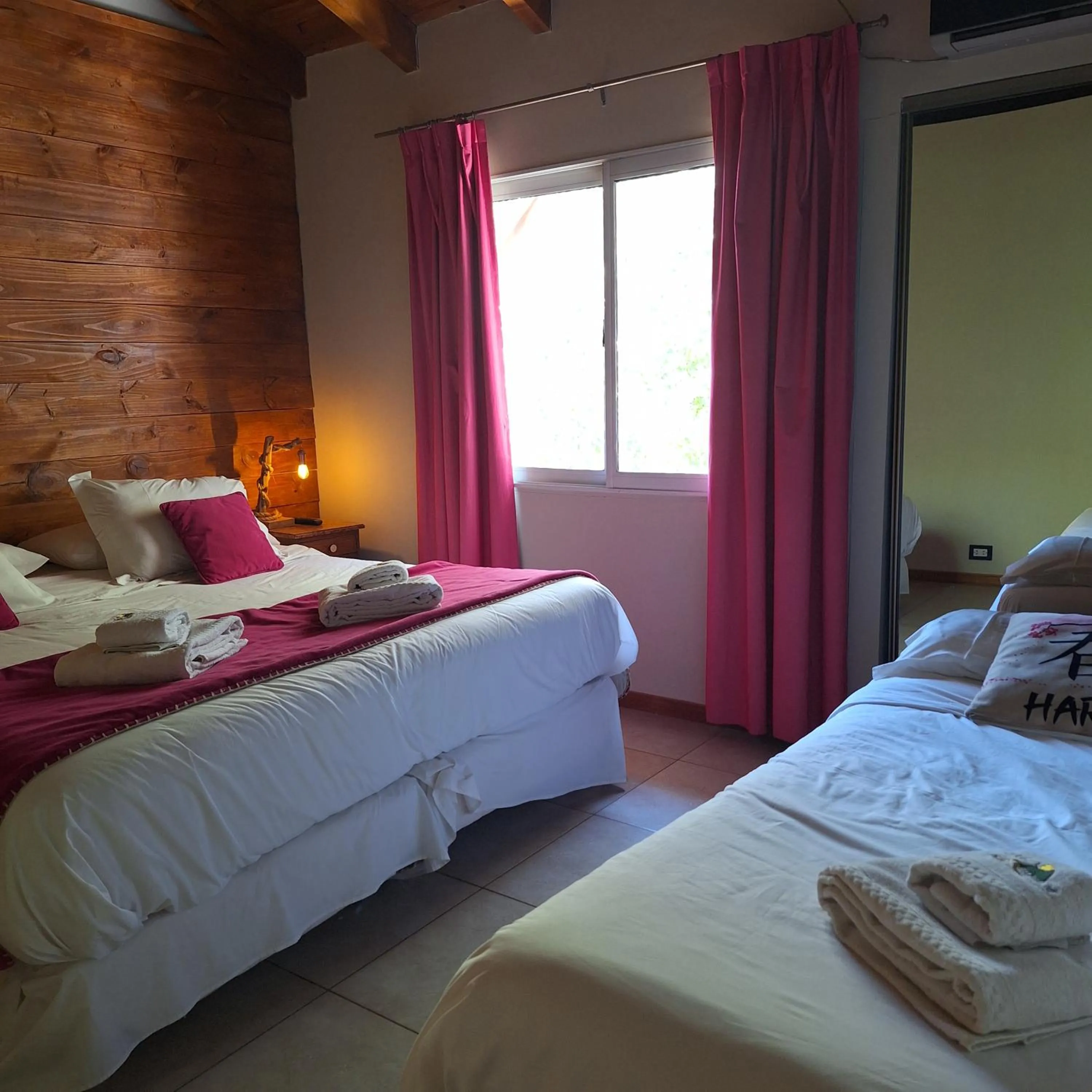 Standard Triple Room in Hotel Antiguo Camino