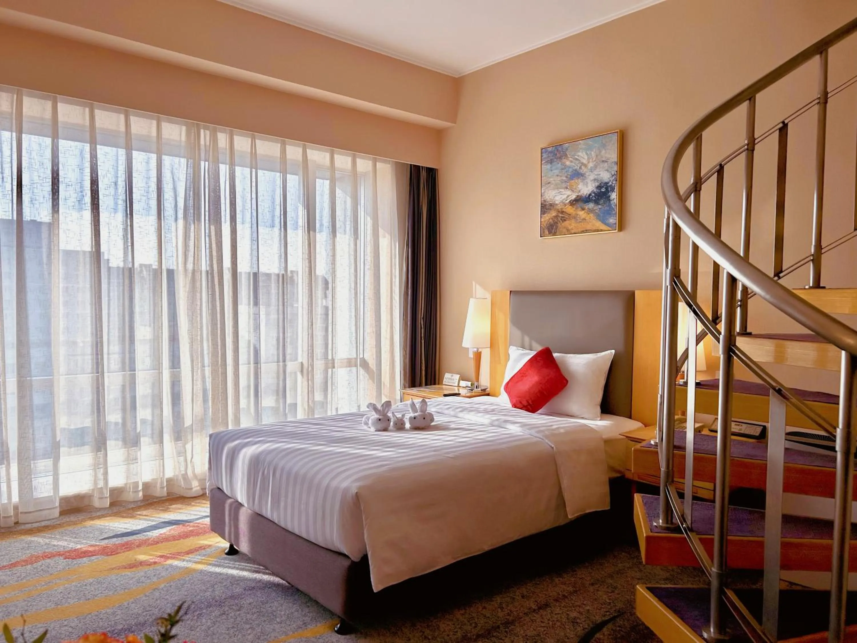 Executive Duplex Family Suite Room in Beijing XinQiao Hotel