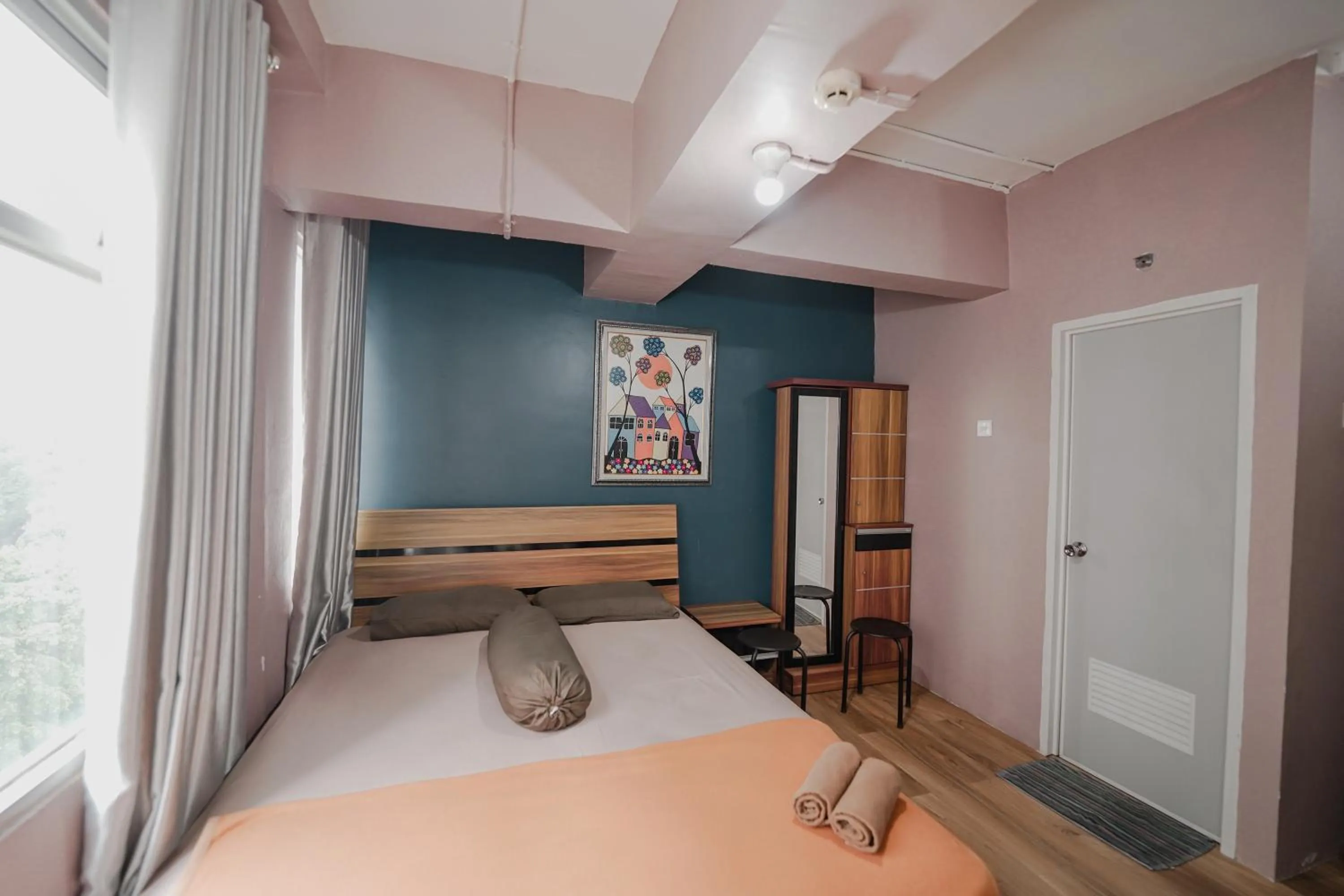 Superior Studio - single occupancy in The Jarrdin by Bethania Pro