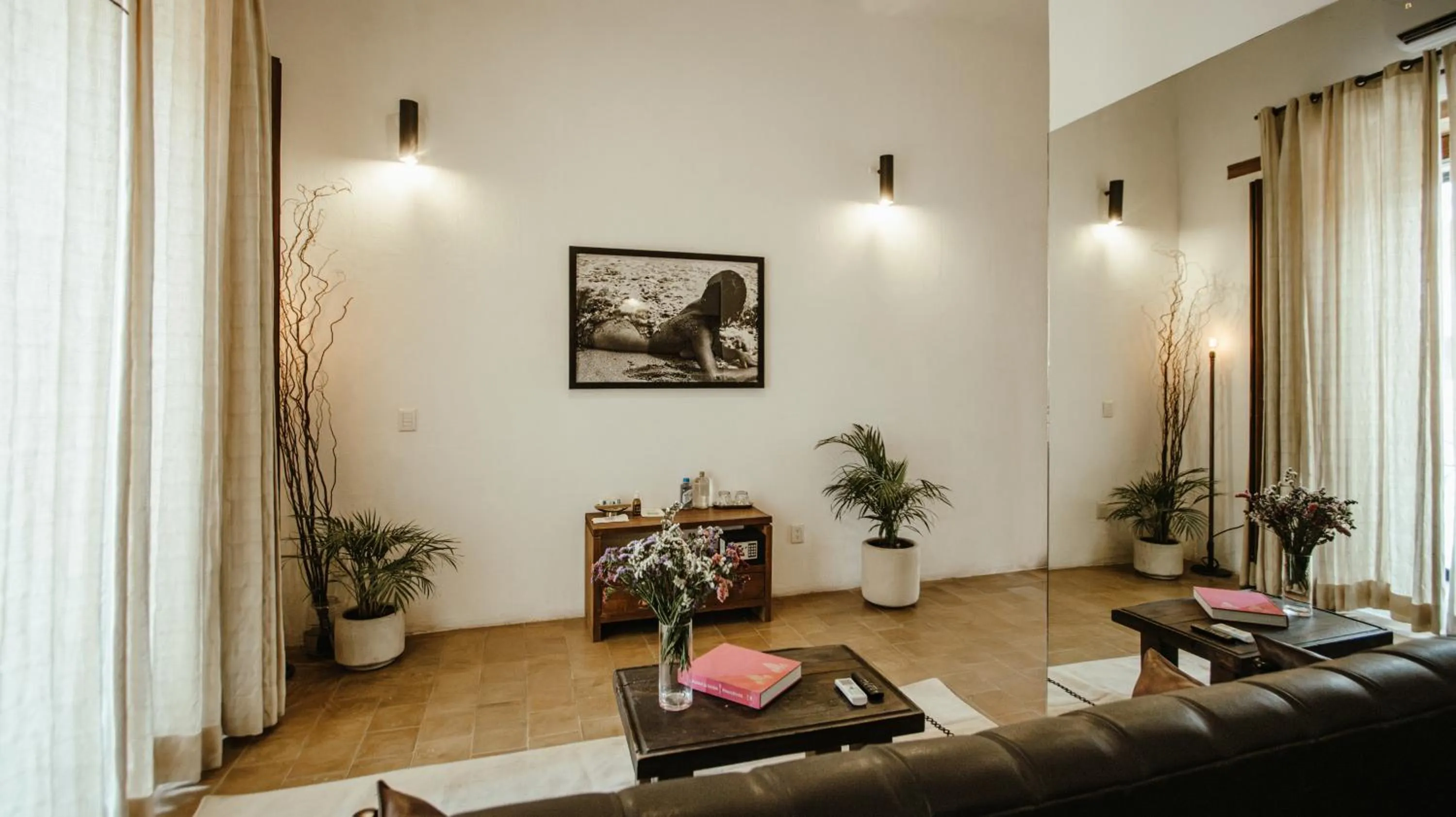 Master Suite in Hotel Sin Nombre