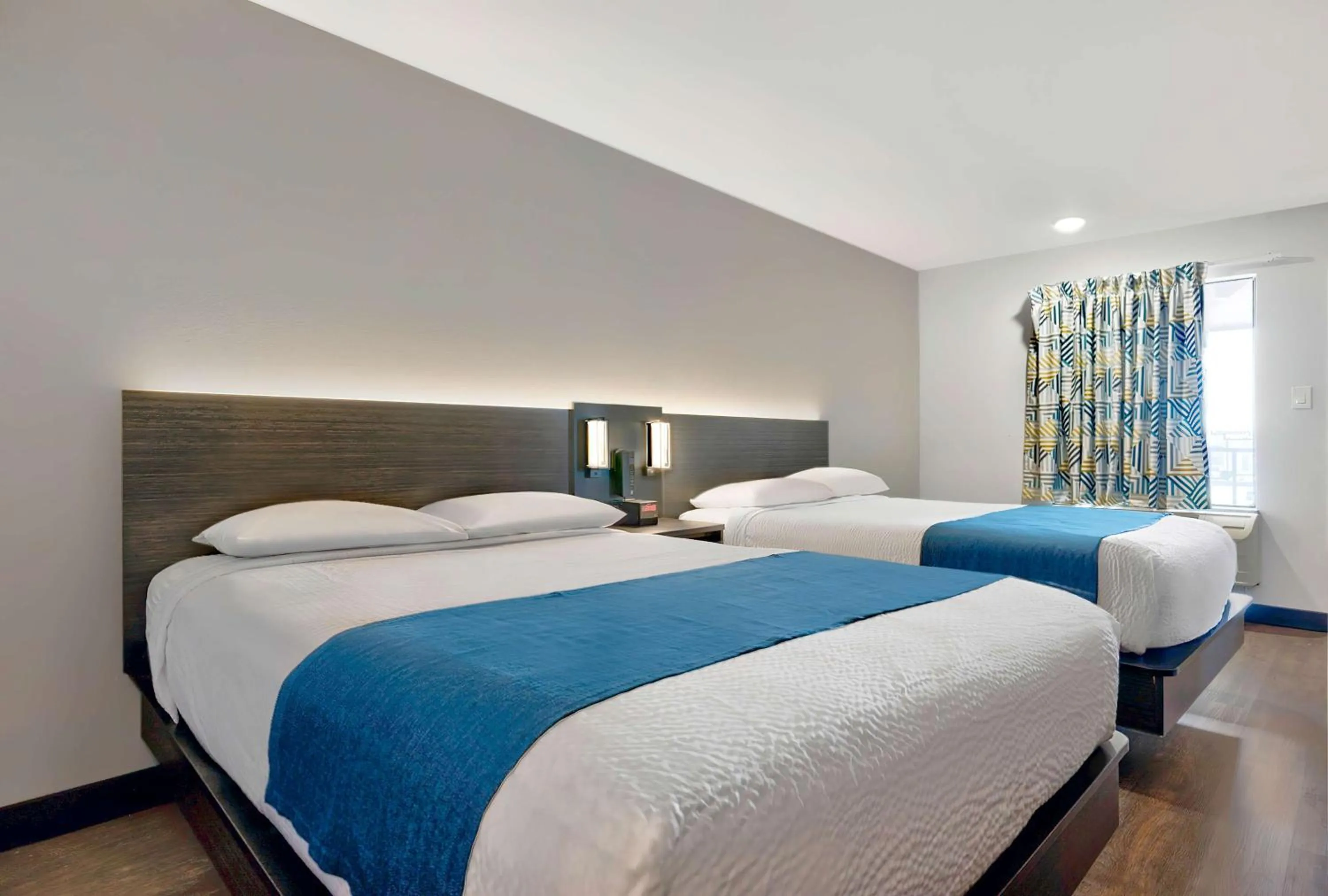 Queen Room with Two Queen Beds - single occupancy - Smoking in Studio 6 Waco TX - Downtown - Baylor