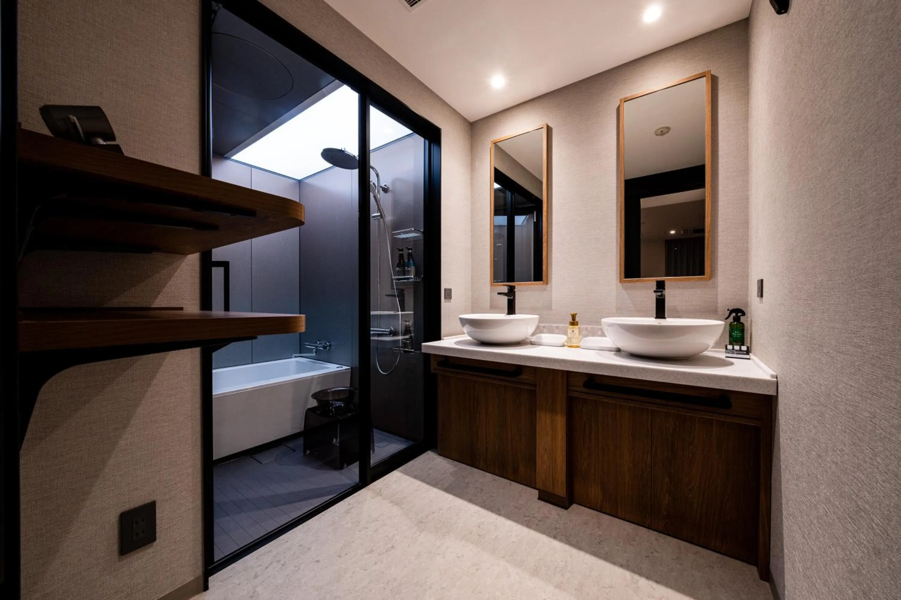 Executive Twin with Bunk bed - Non-smoking in Bay Hotel Tokyo Hamamatsucho