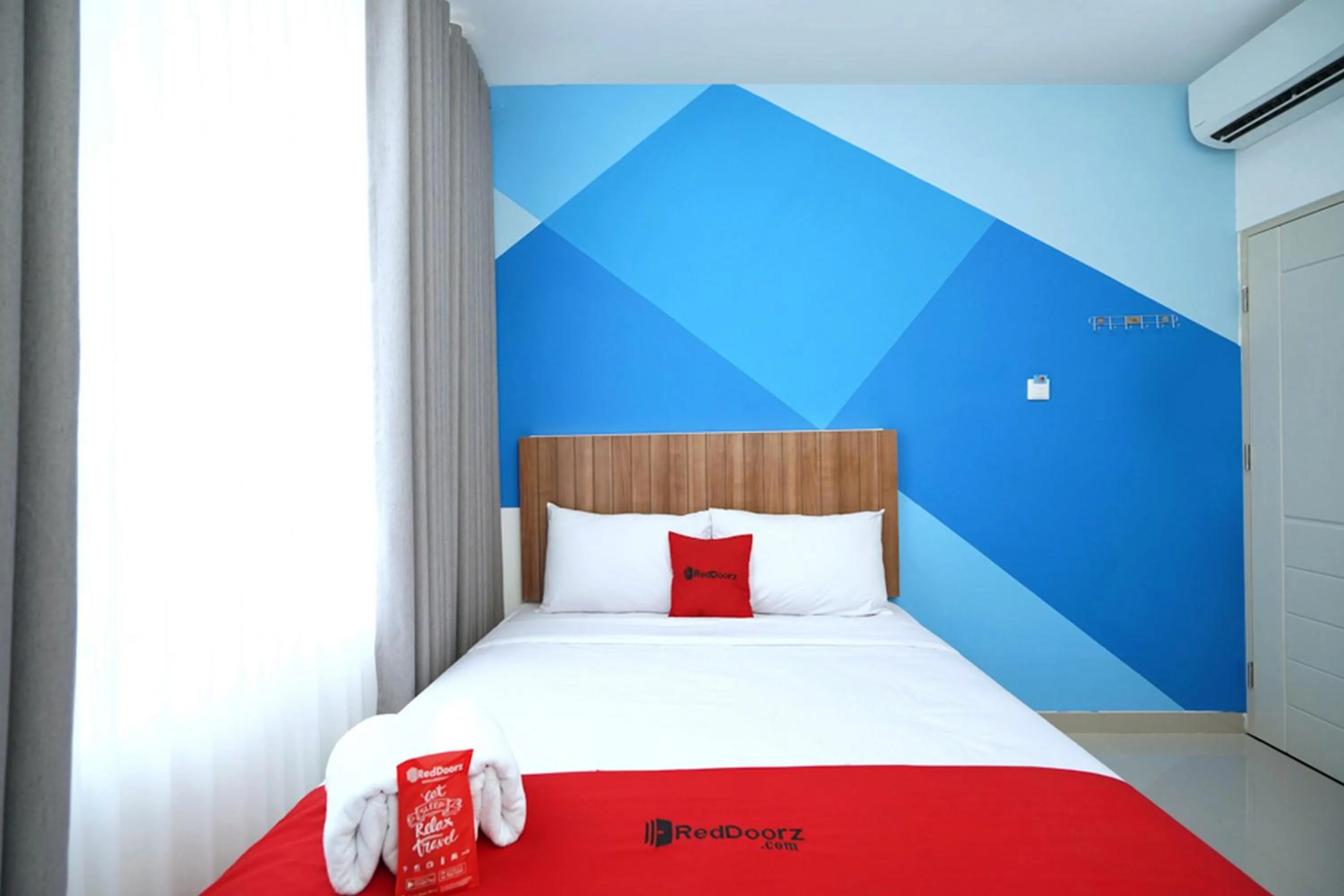 Double Room in RedDoorz Plus @ Terban Residence