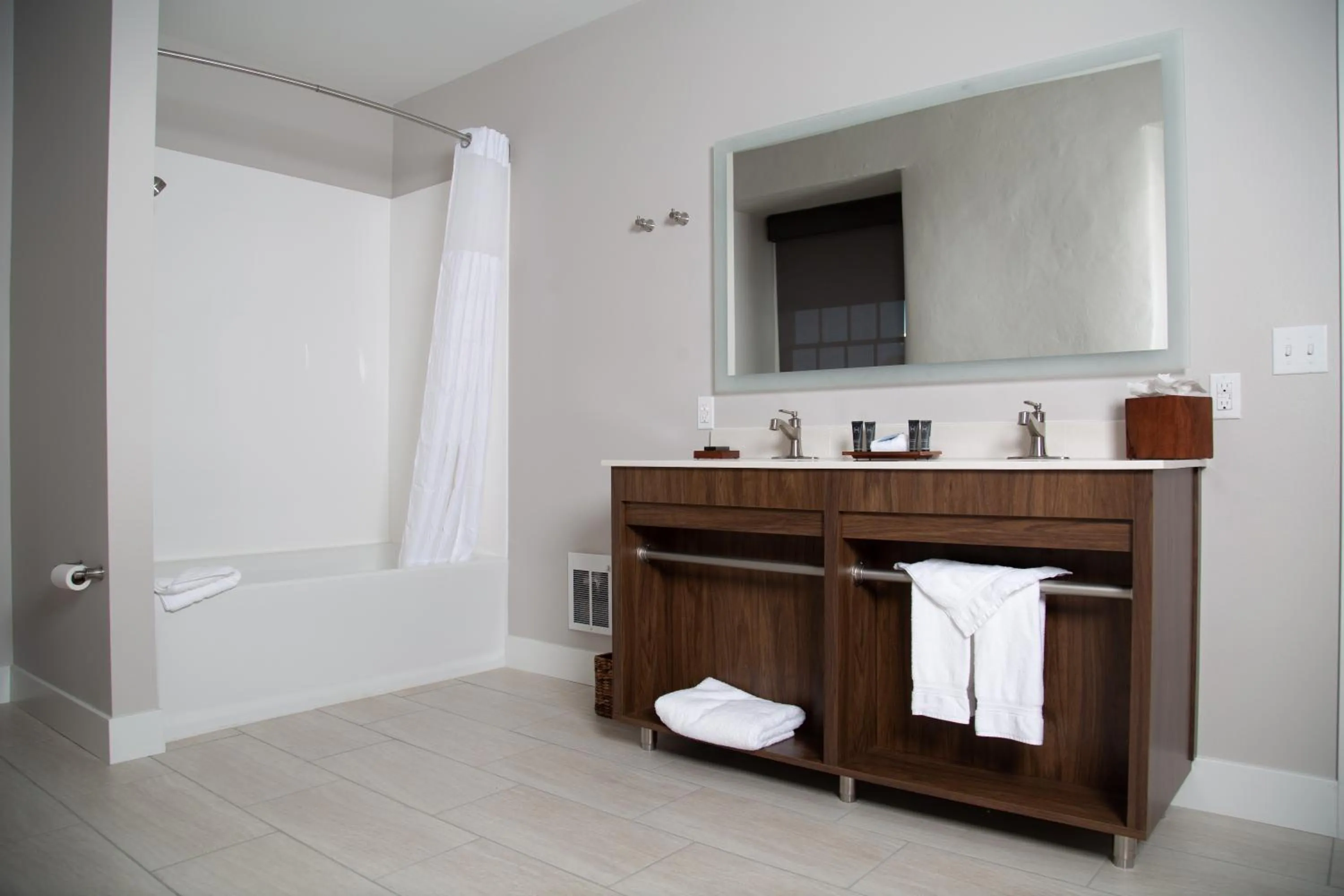 Deluxe King Studio in Hotel Millwright