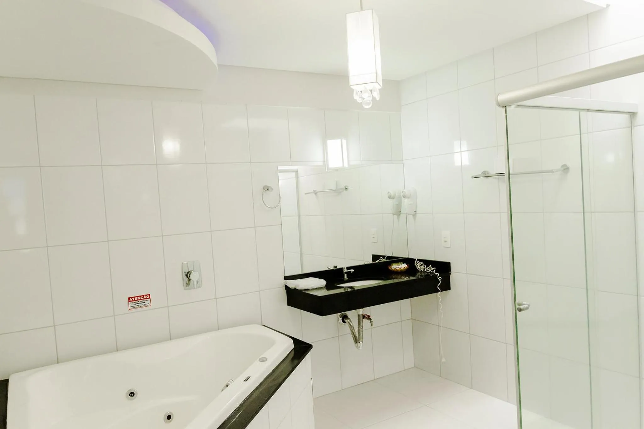 Comfort Suite in La Vitre Hotel