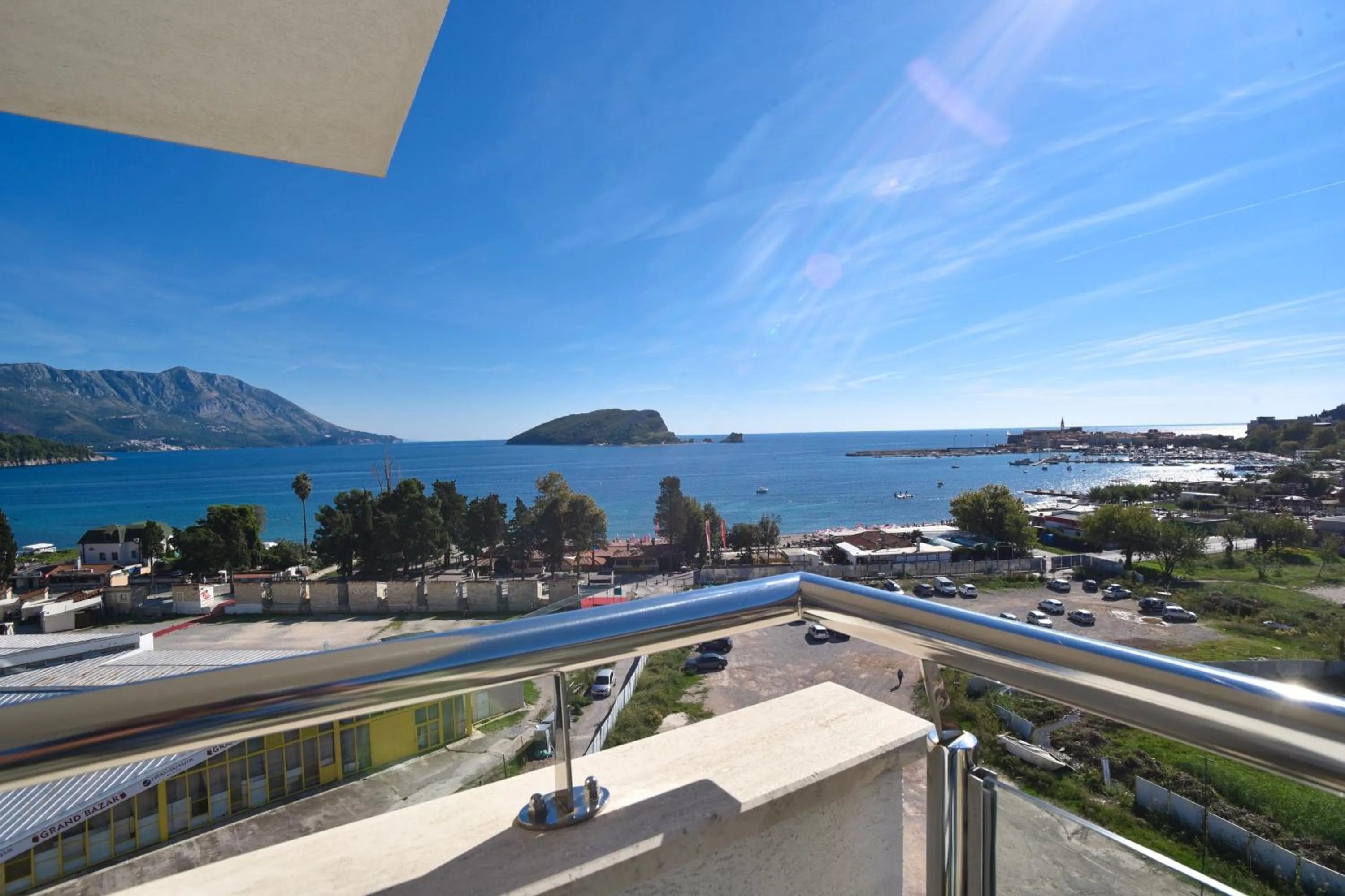 Deluxe Two-Bedroom Apartment with Terrace and Sea View in BARBETA Accommodation