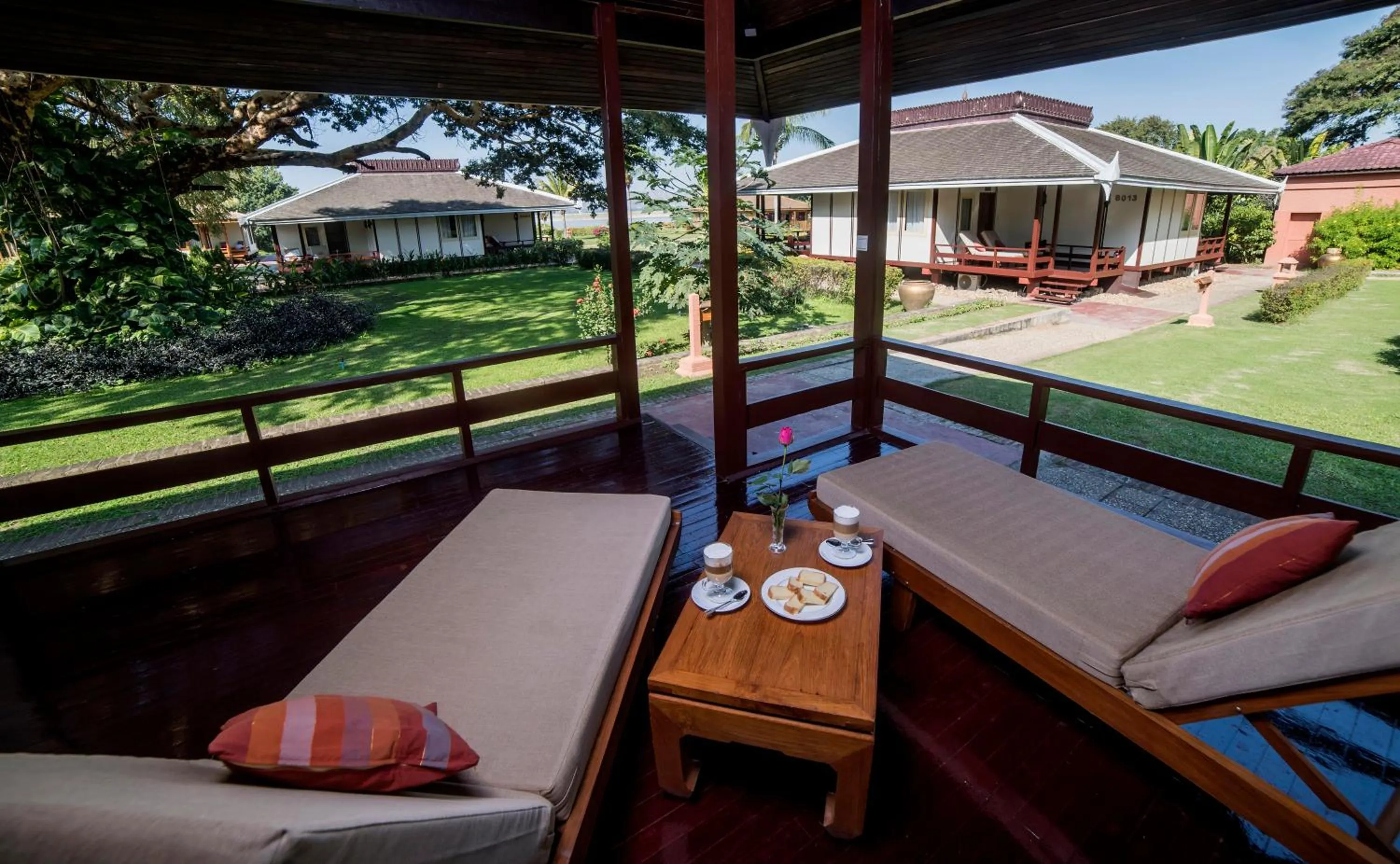 Deluxe Double Room with Garden View in Bagan Thiripyitsaya Sanctuary Resort