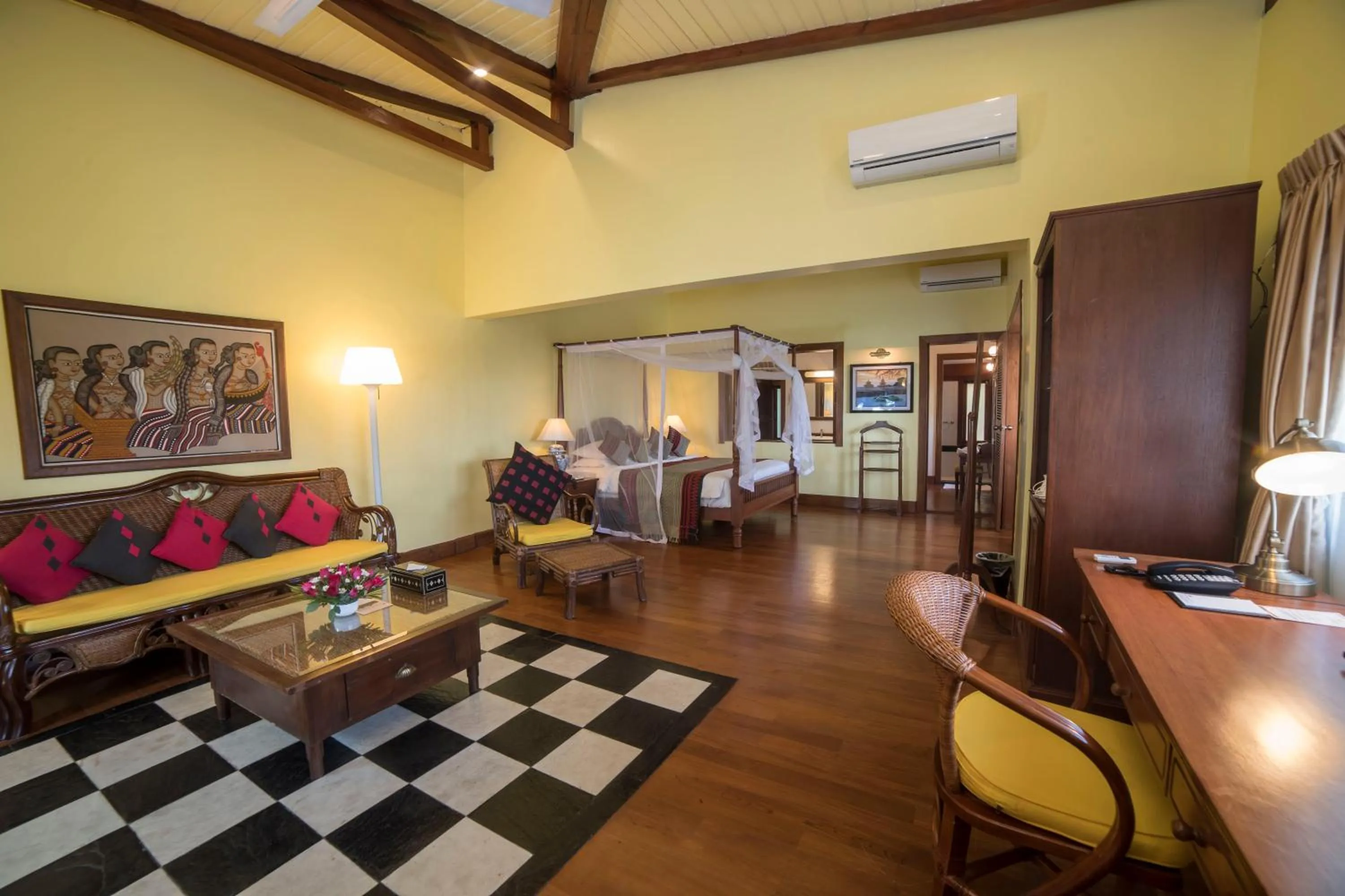 Premier Suite with River View - single occupancy in Bagan Thiripyitsaya Sanctuary Resort