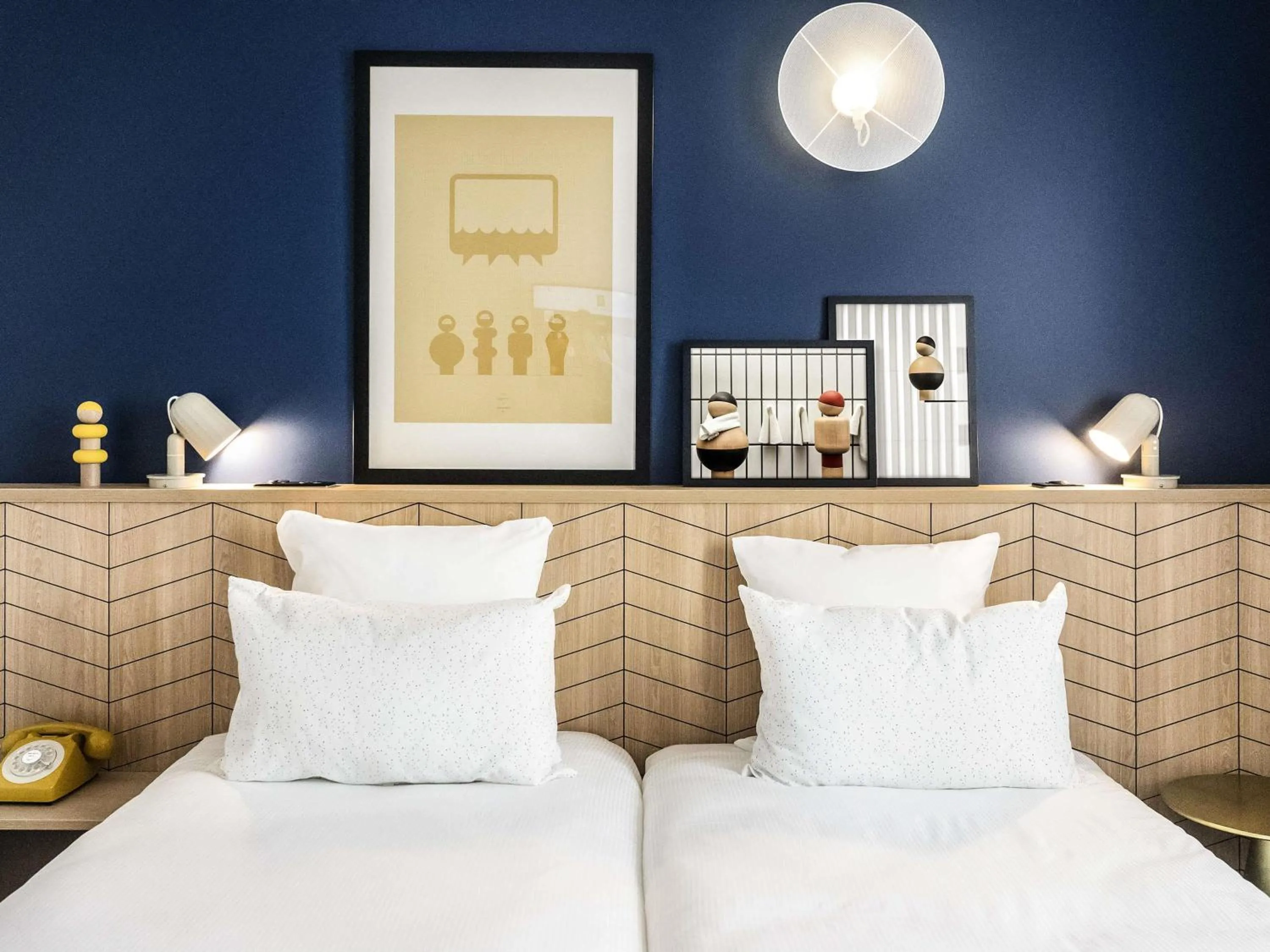 Standard Twin Room in ibis Styles Paris Romainville