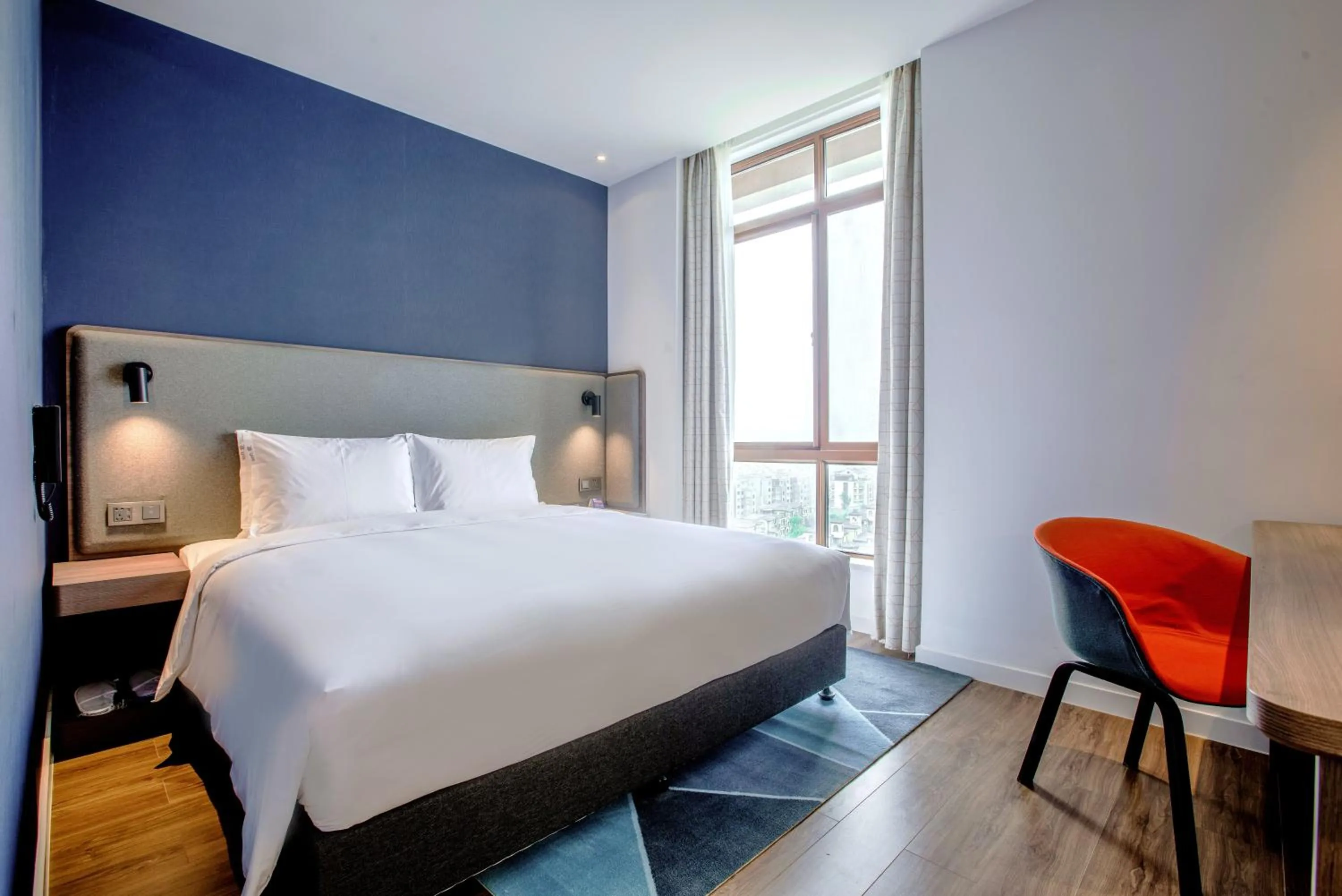 King Suite in Holiday Inn Express Zhangjiagang Free Trade Zone by IHG