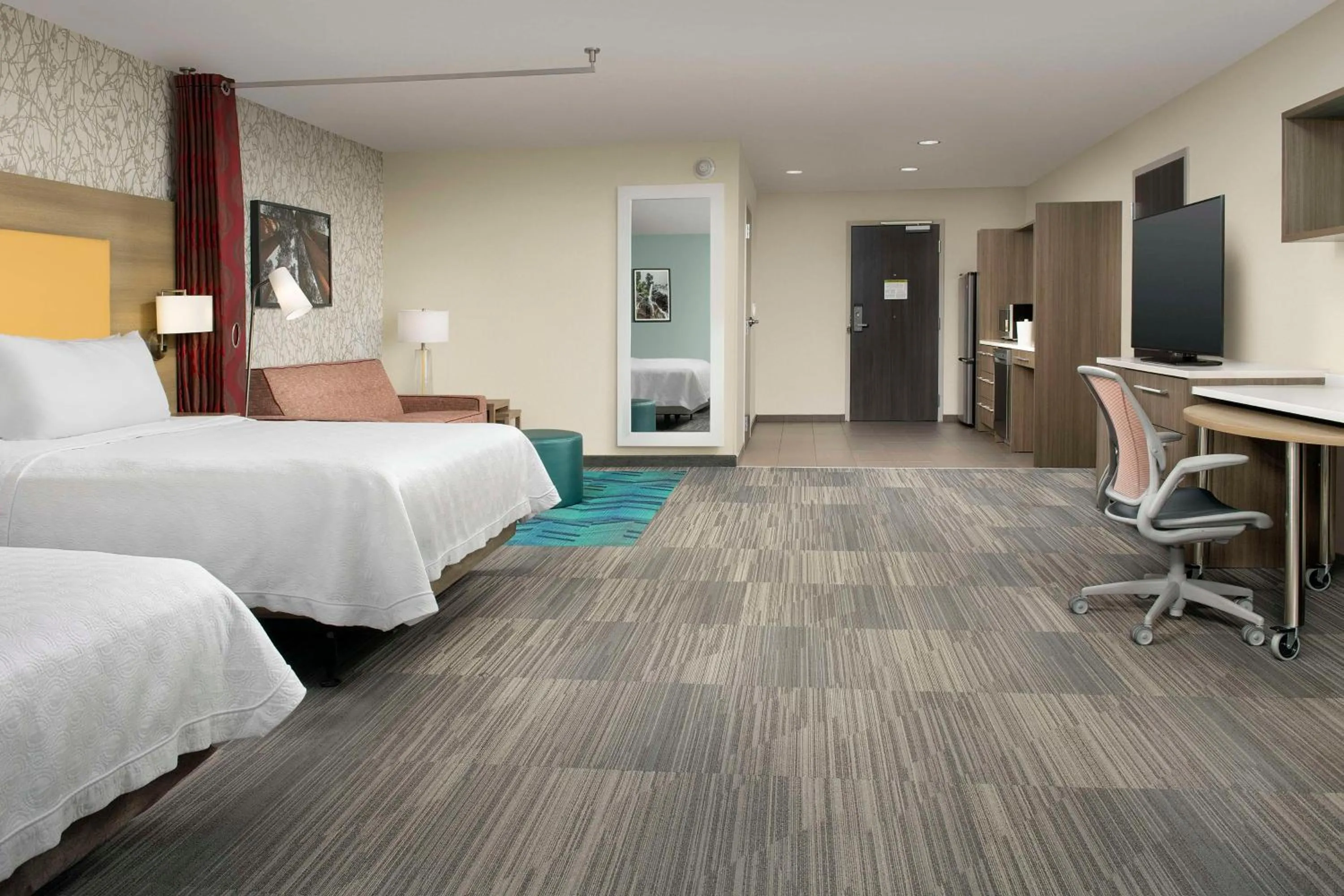 Queen Studio with Two Queen Beds - Mobility Access/Non-Smoking in Home2 Suites By Hilton Clovis Fresno Airport