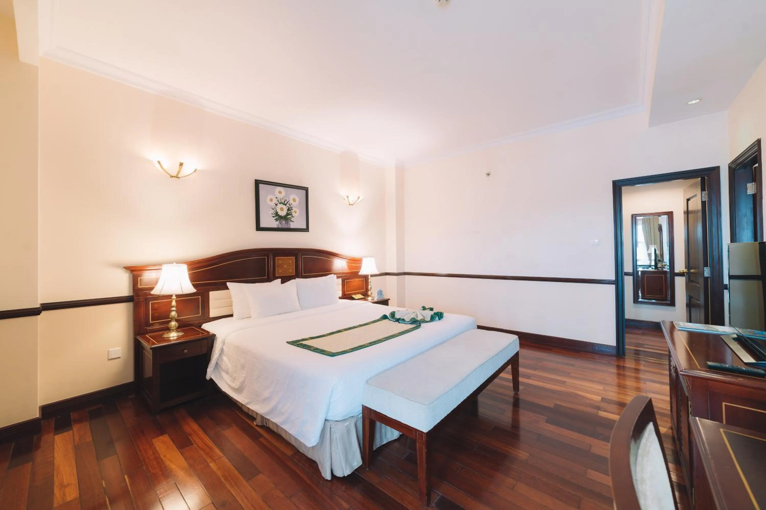 Executive Double Suite in Saigon Dalat Hotel