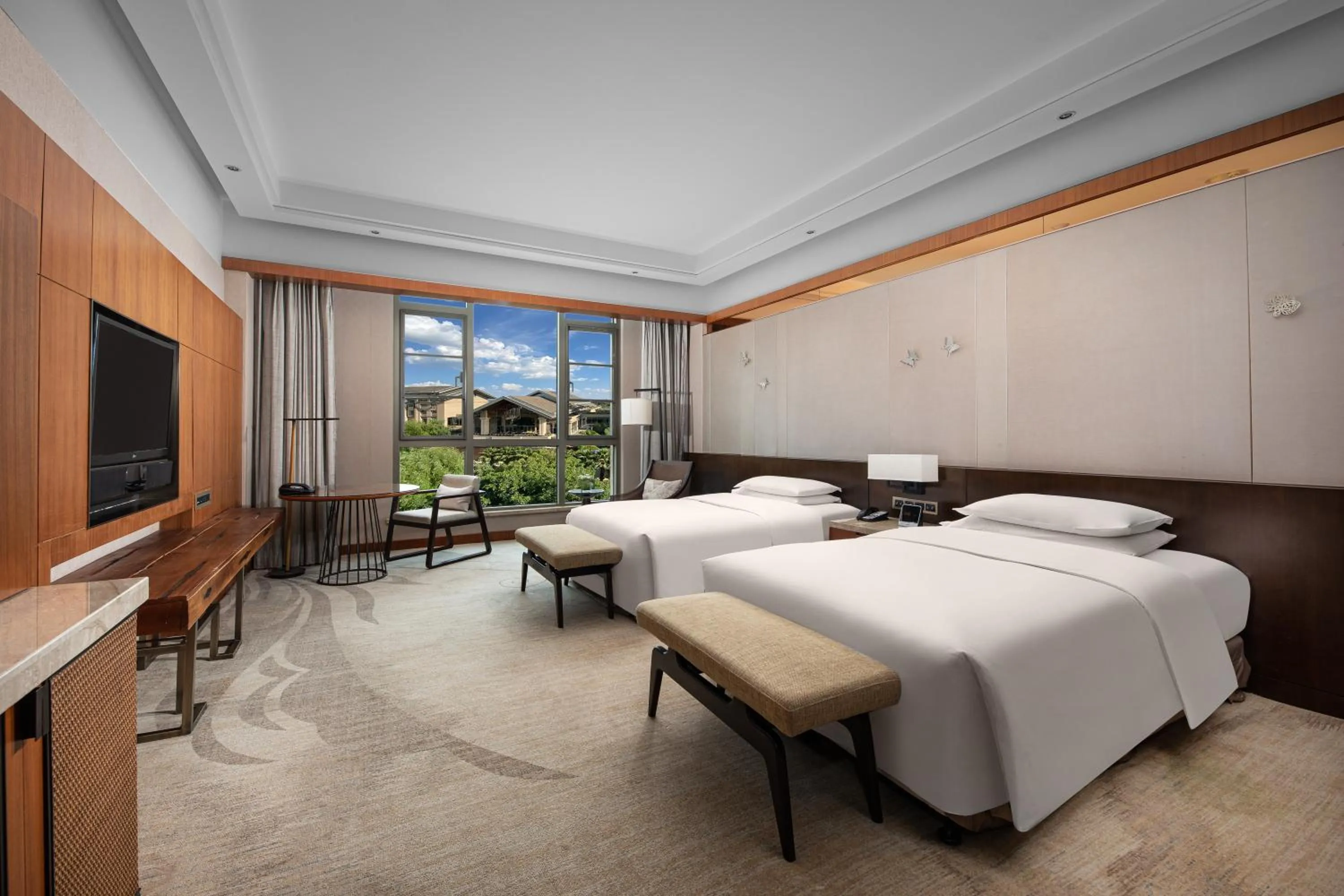 Classic Twin Room in InterContinental Kunming by IHG