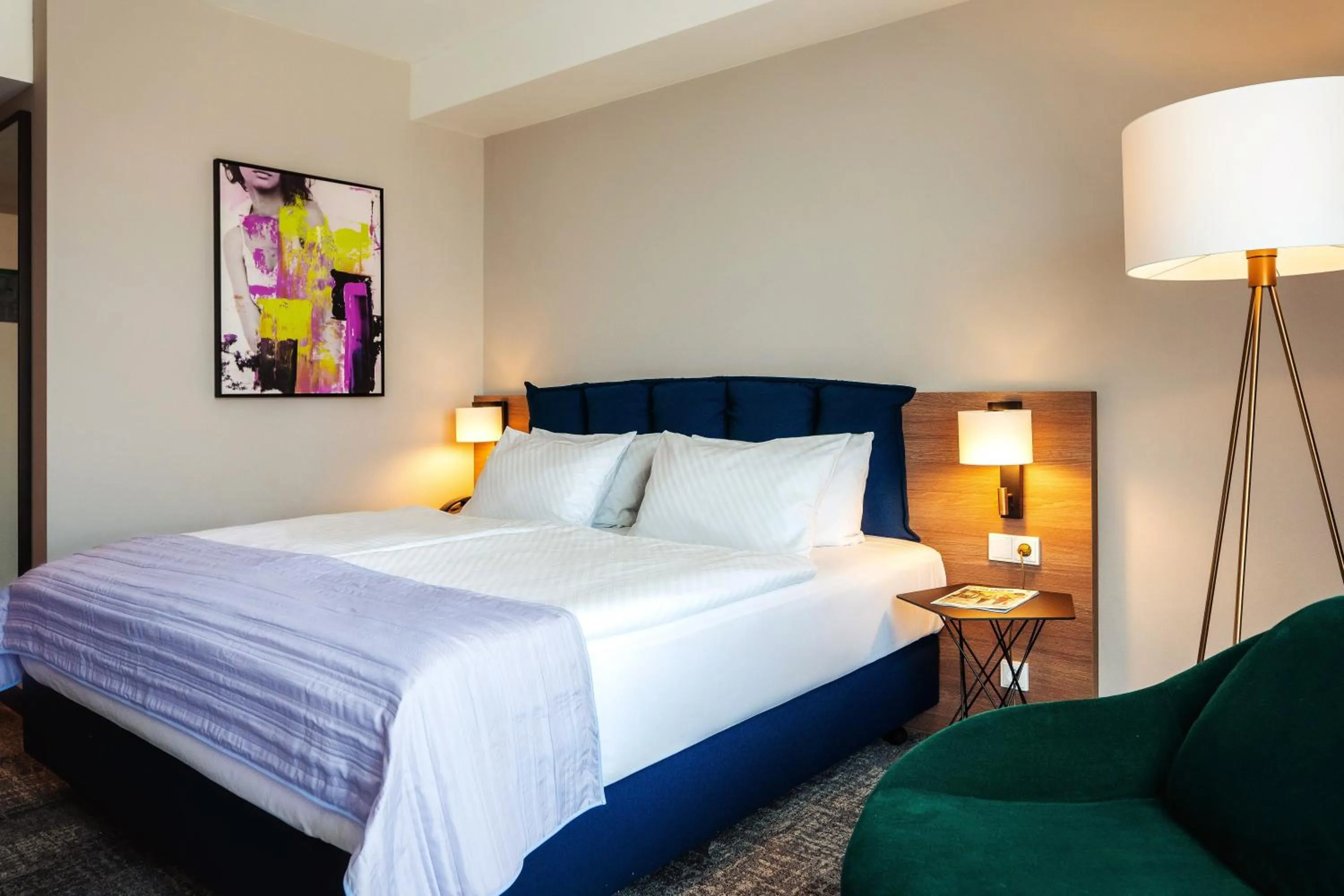 Standard King Room with Courtyard View in Holiday Inn Berlin City Center East Prenzlauer Berg by IHG