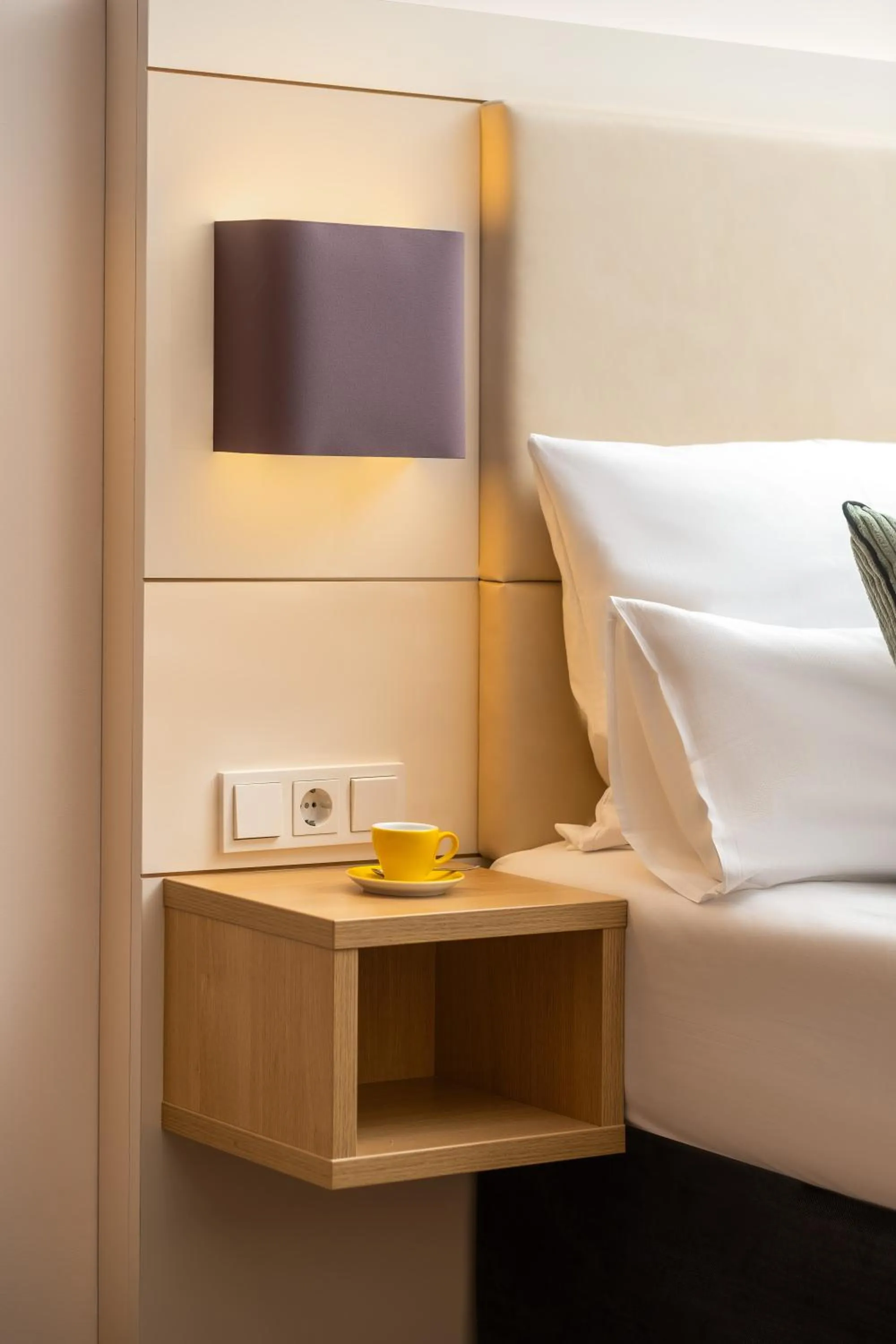 Deluxe Double Room Garden side in Boutique Hotel Atrium München