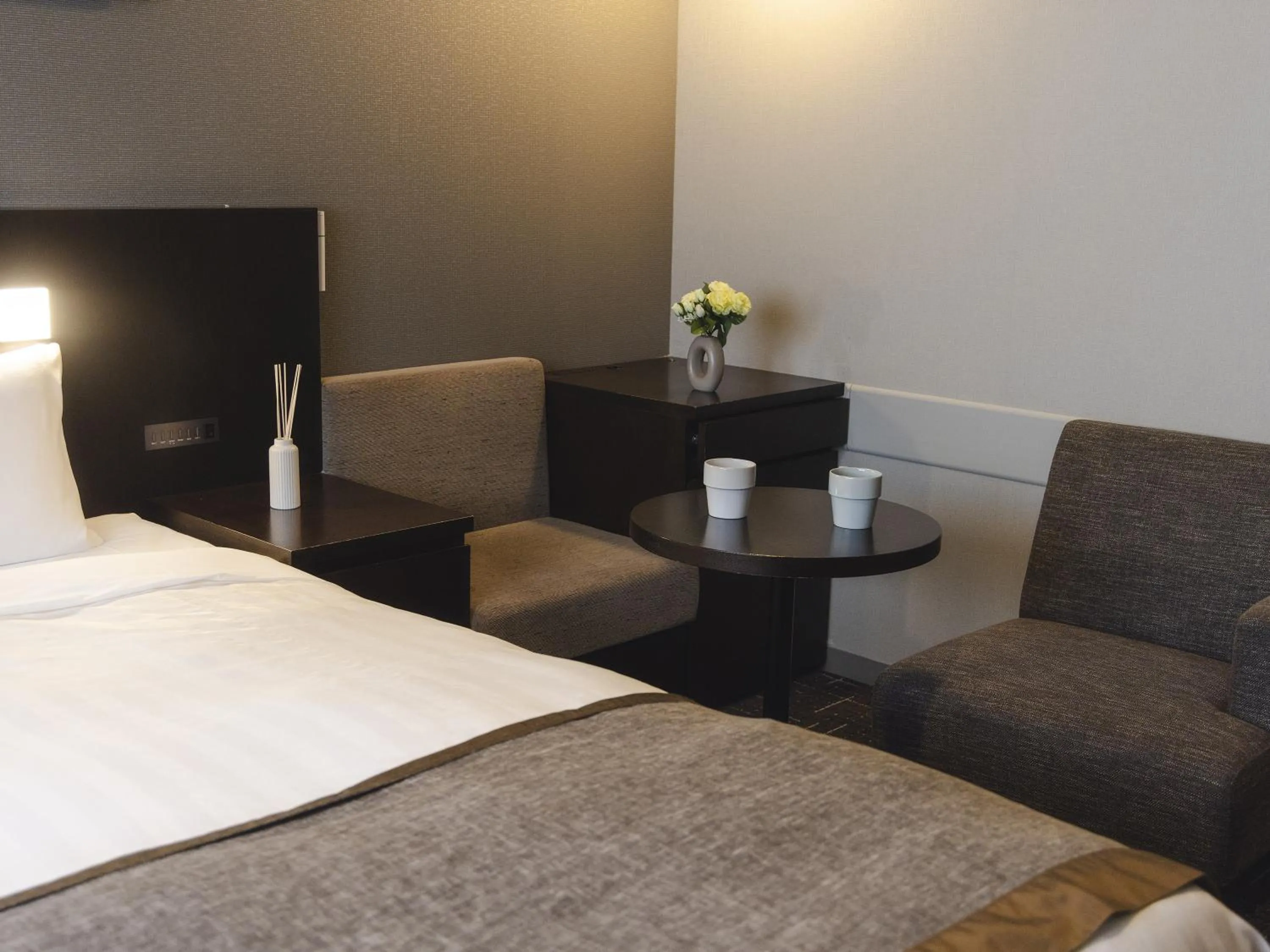 Deluxe Double Room - Smoking in Hiroshima Washington Hotel