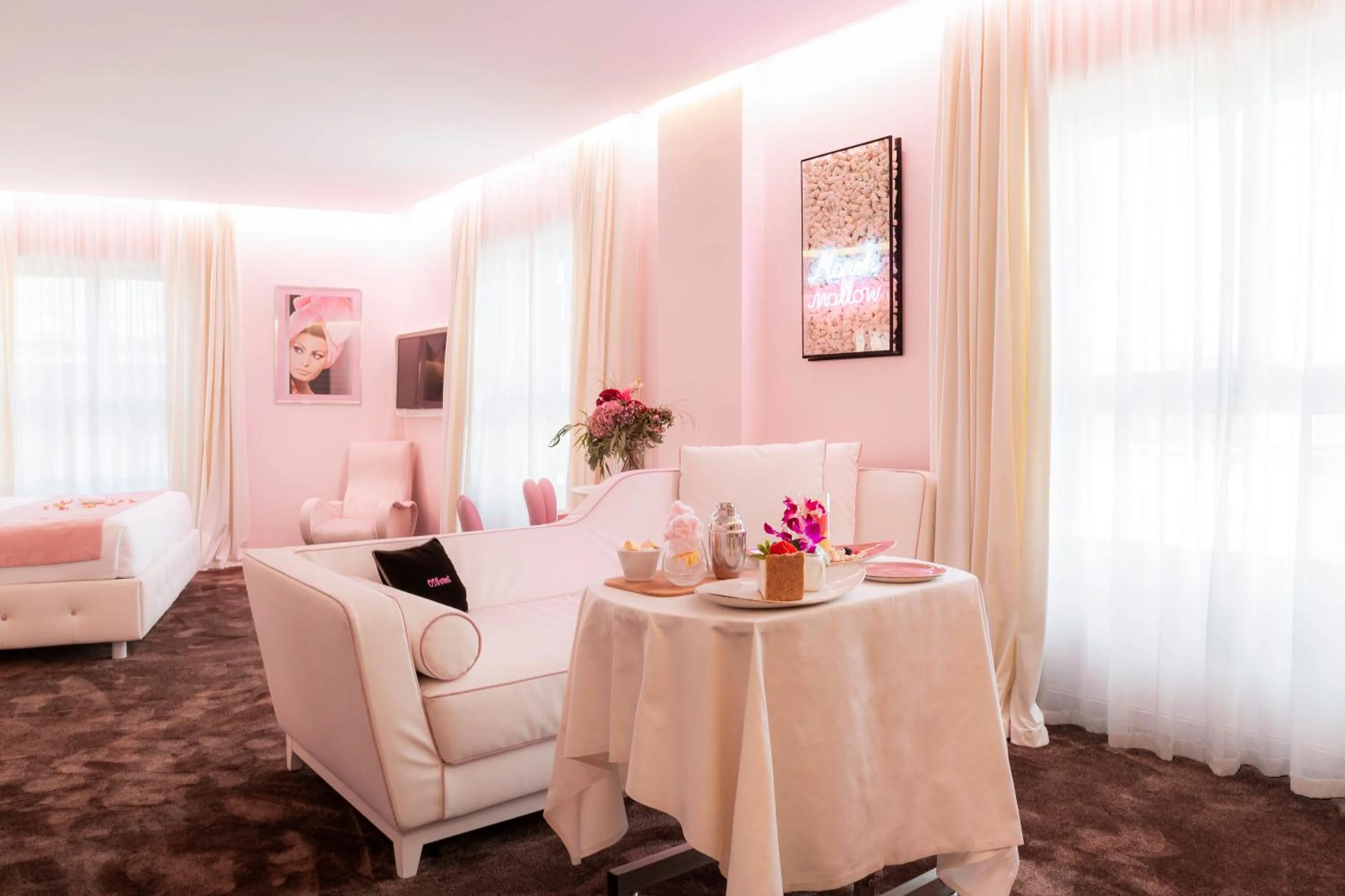 One-Bedroom Suite in ODSweet Duomo Milano Hotel