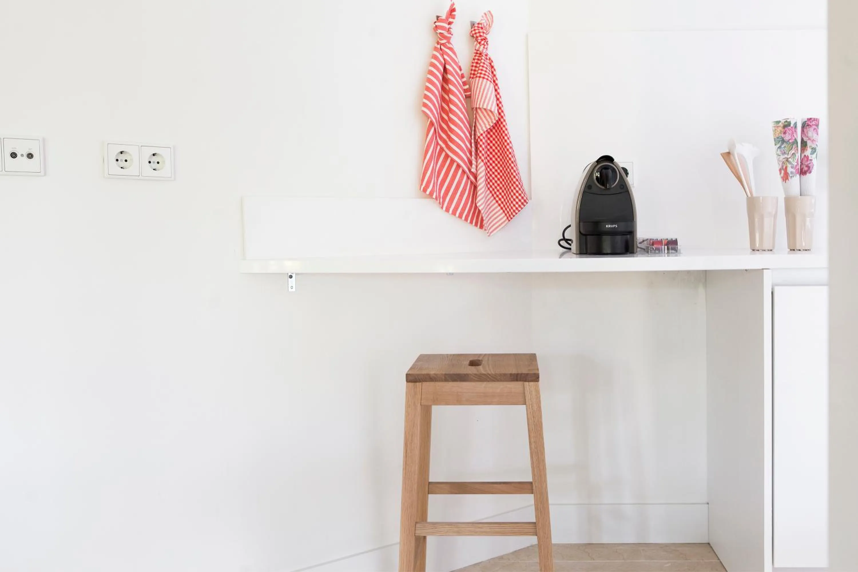 One-Bedroom Apartment in 60 Balconies Art