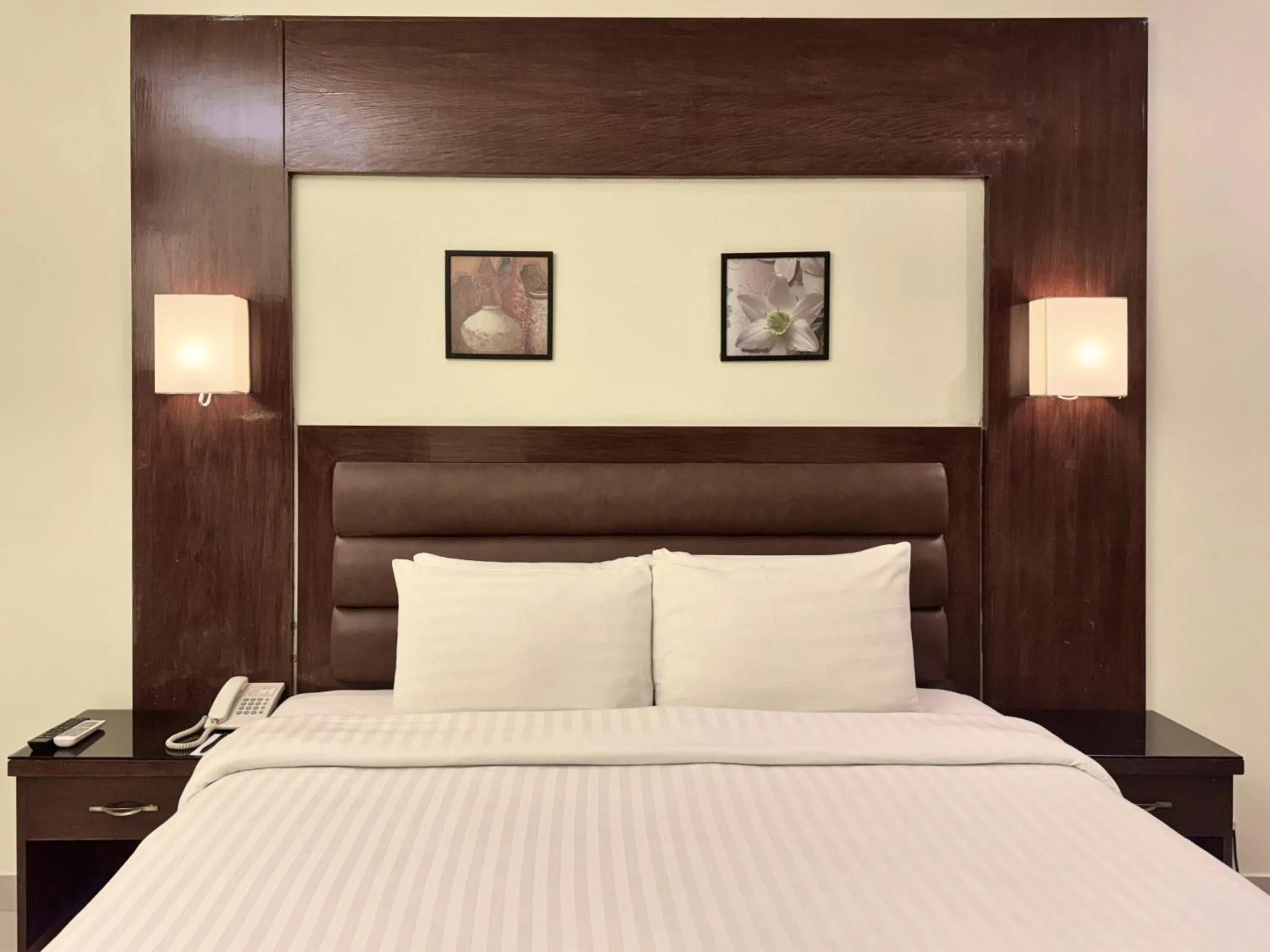 Deluxe Double Room in Hotel One DG Khan