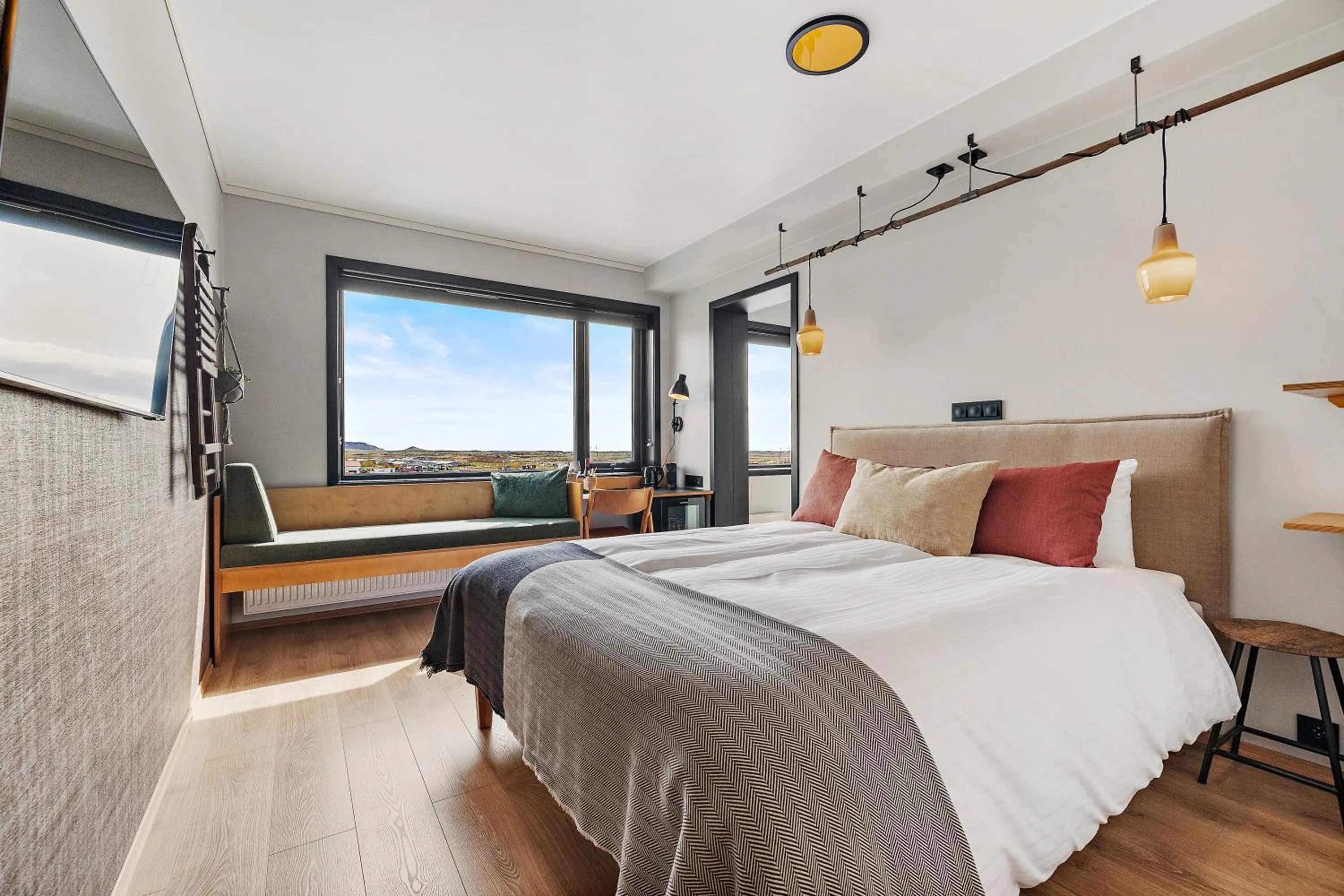 Family Room with Private Bathroom in The Greenhouse Hotel