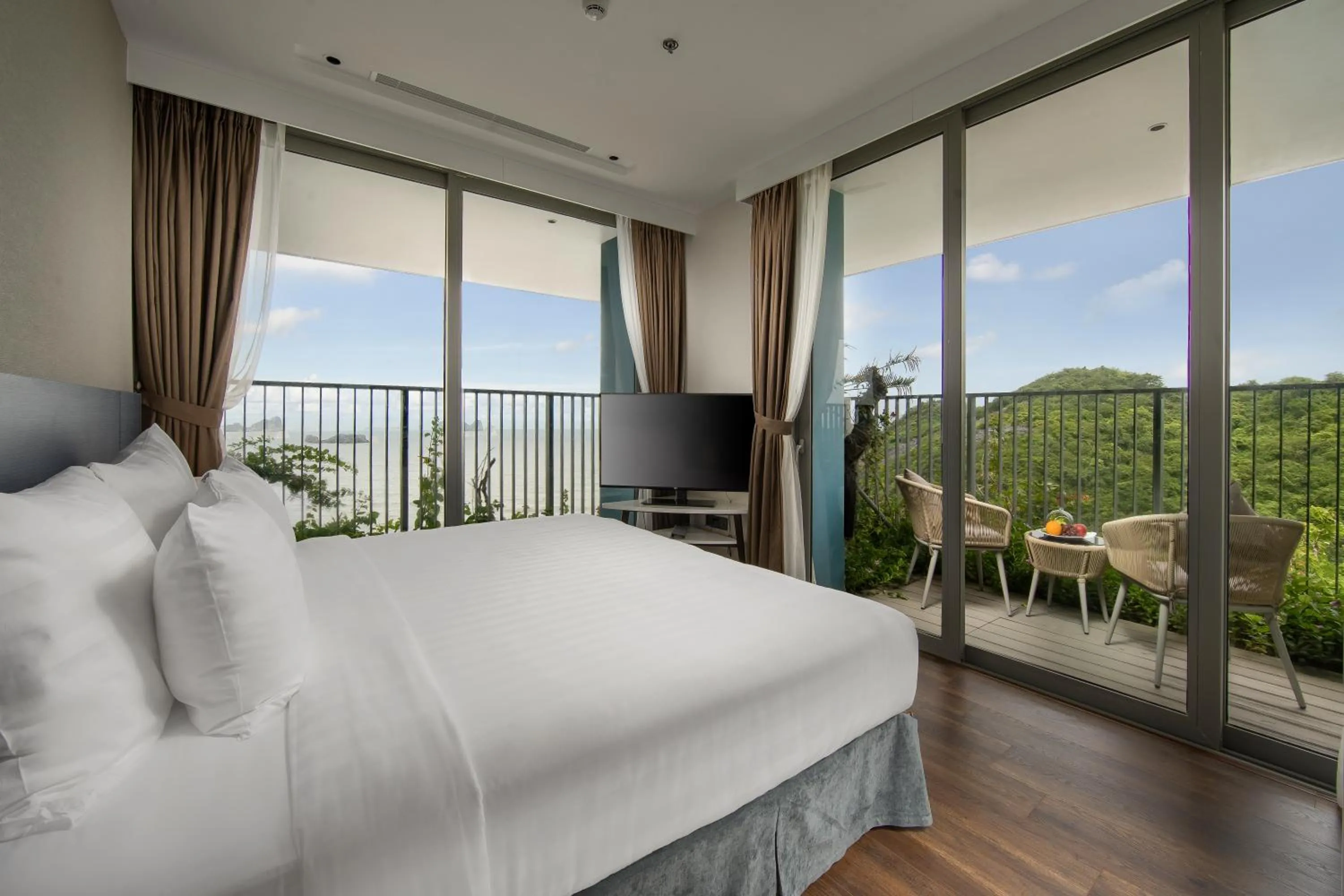 3BR Premier  Residence Ocean in Flamingo Cát Bà Resort Managed by Flamingo Hotels & Resorts