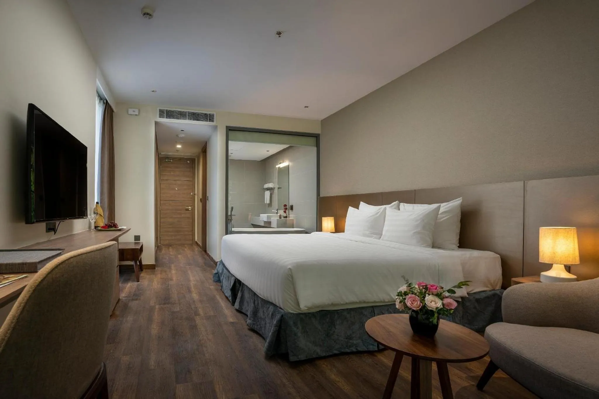 Deluxe Central - Ocean King in Flamingo Cát Bà Resort Managed by Flamingo Hotels & Resorts