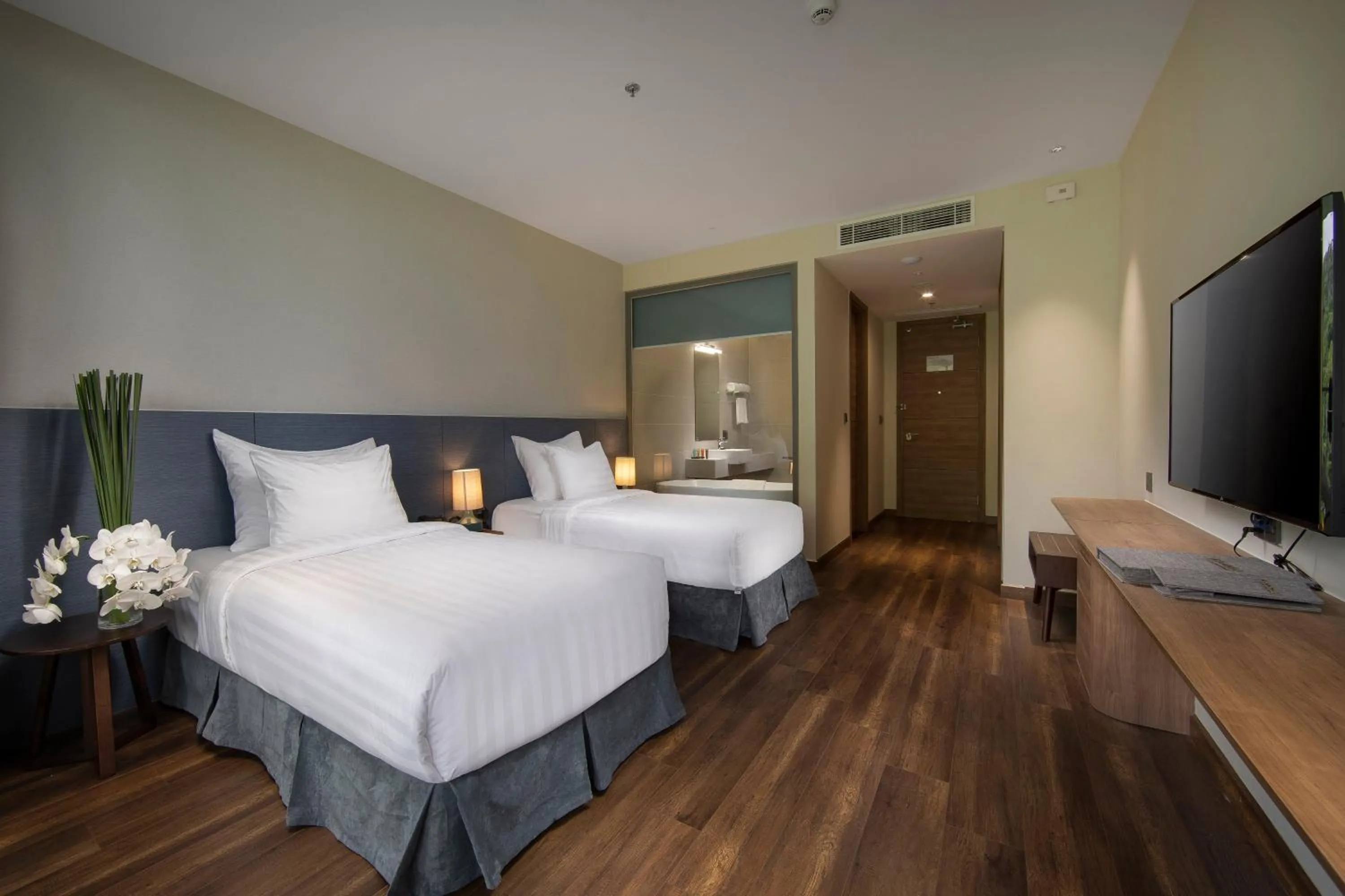 Deluxe Central - Ocean Twin in Flamingo Cát Bà Resort Managed by Flamingo Hotels & Resorts