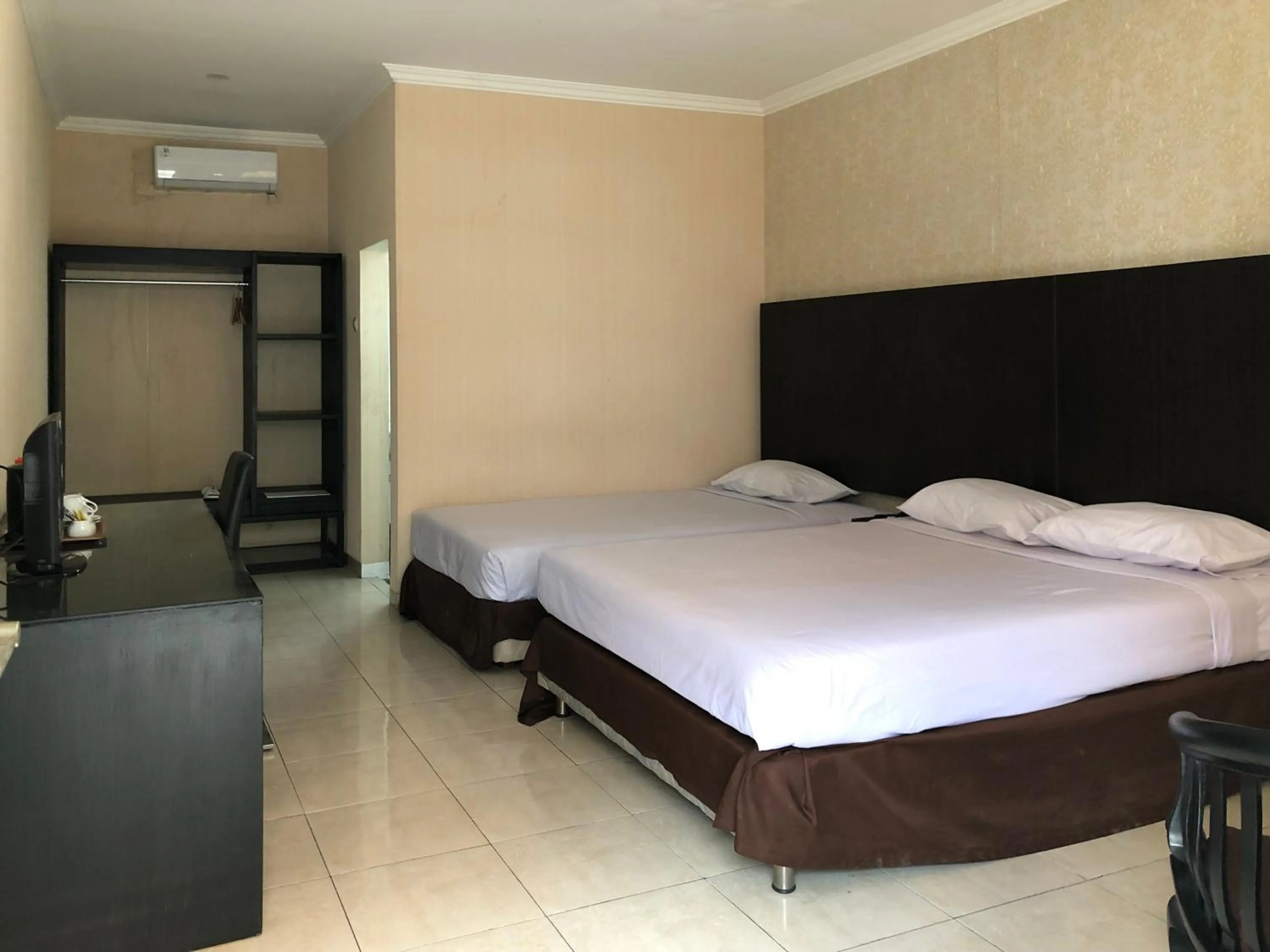 Family Room in Hotel Sinar 3