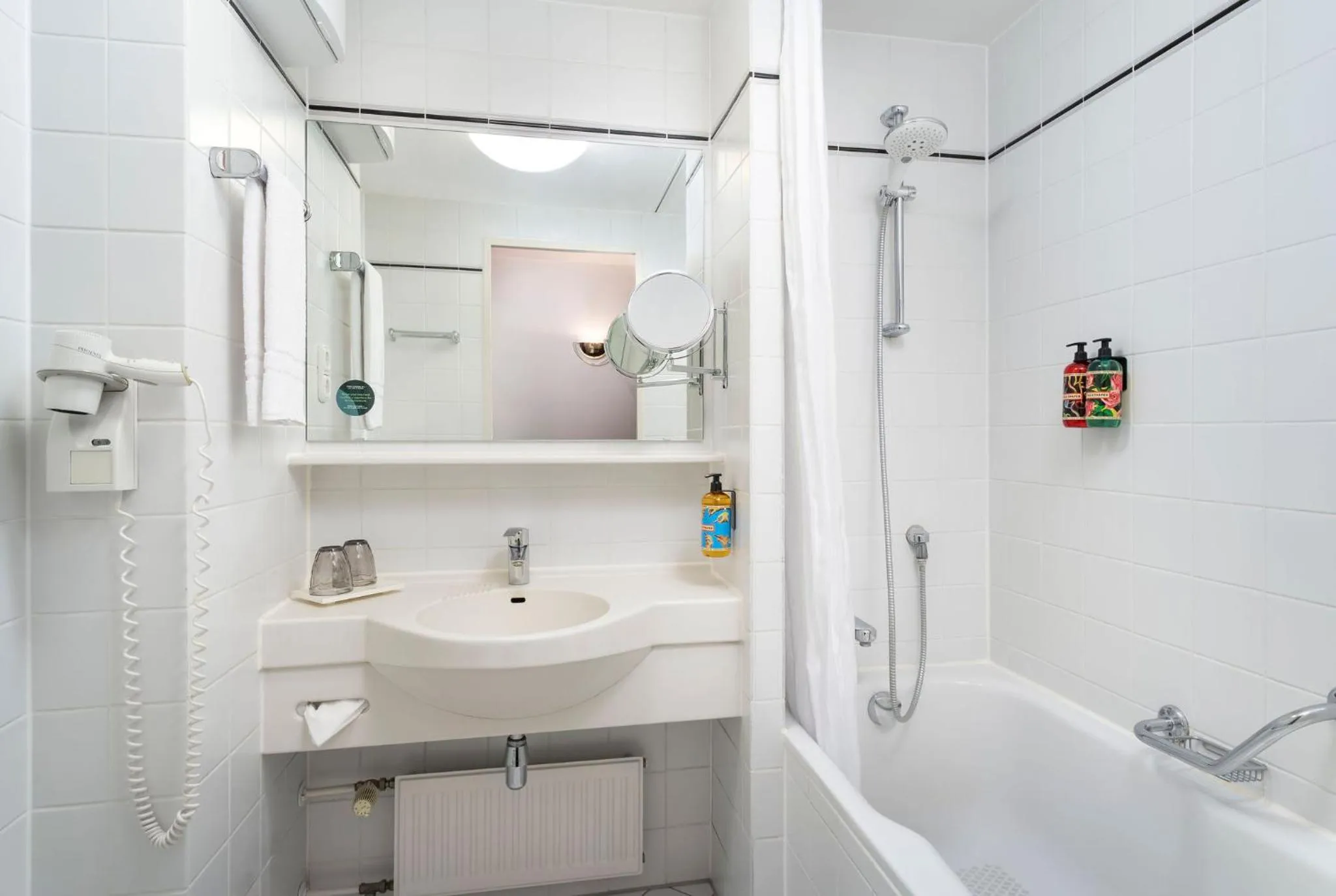 Standard Single Room in Hotel Klösterle Nördlingen - in Kürze elaya hotel kloesterle noerdlingen