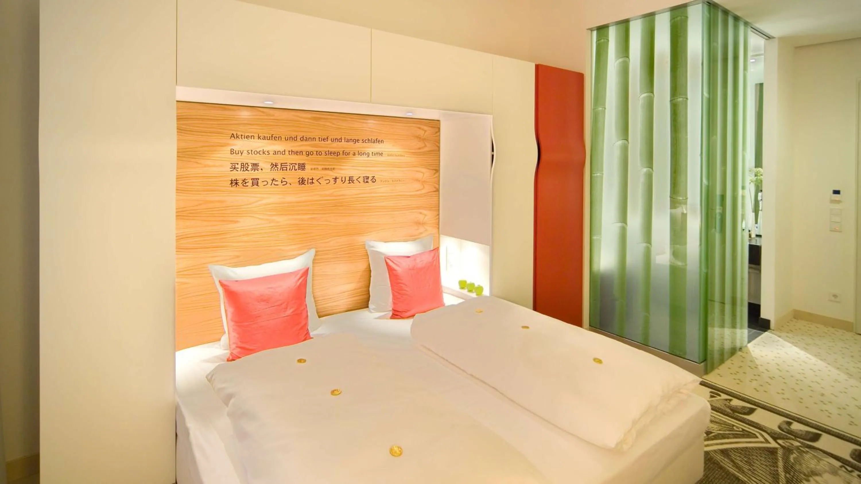 Executive Twin Room in Park Plaza Wallstreet Berlin Mitte