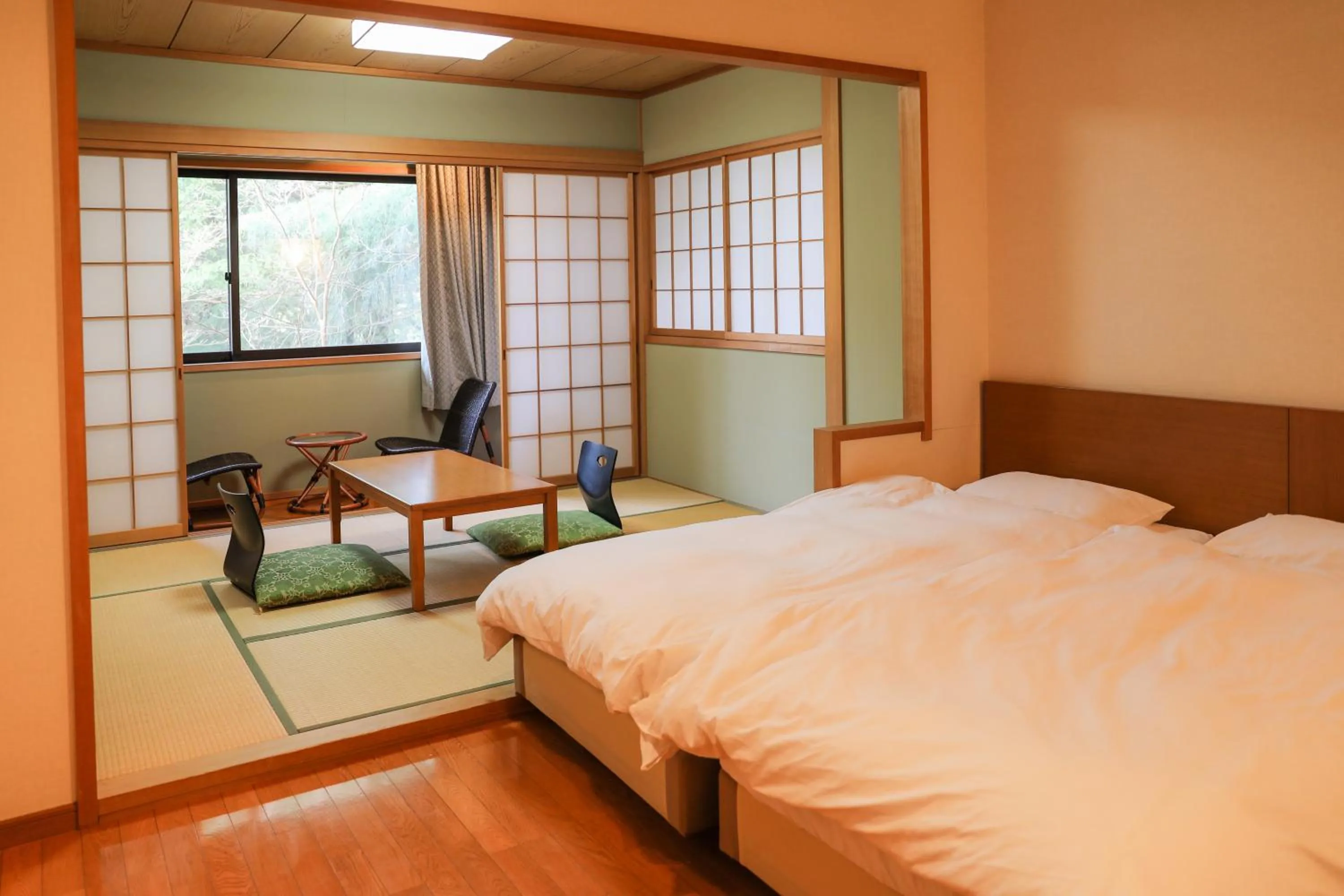 Family Studio in Ajisai Onsen Ryokan - Award Winning Private Open Air Onsen