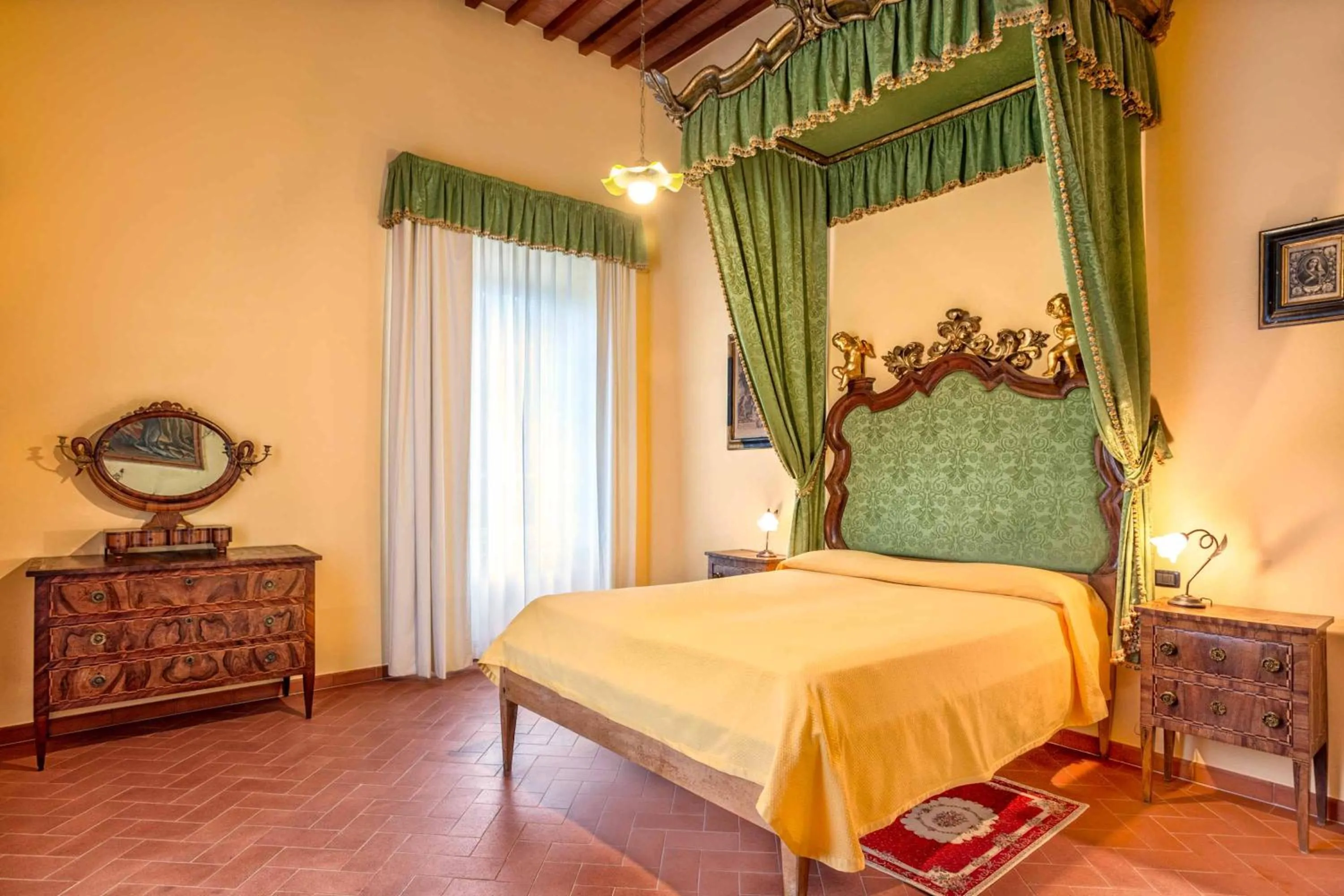Two-Bedroom Suite in Villa Graziani