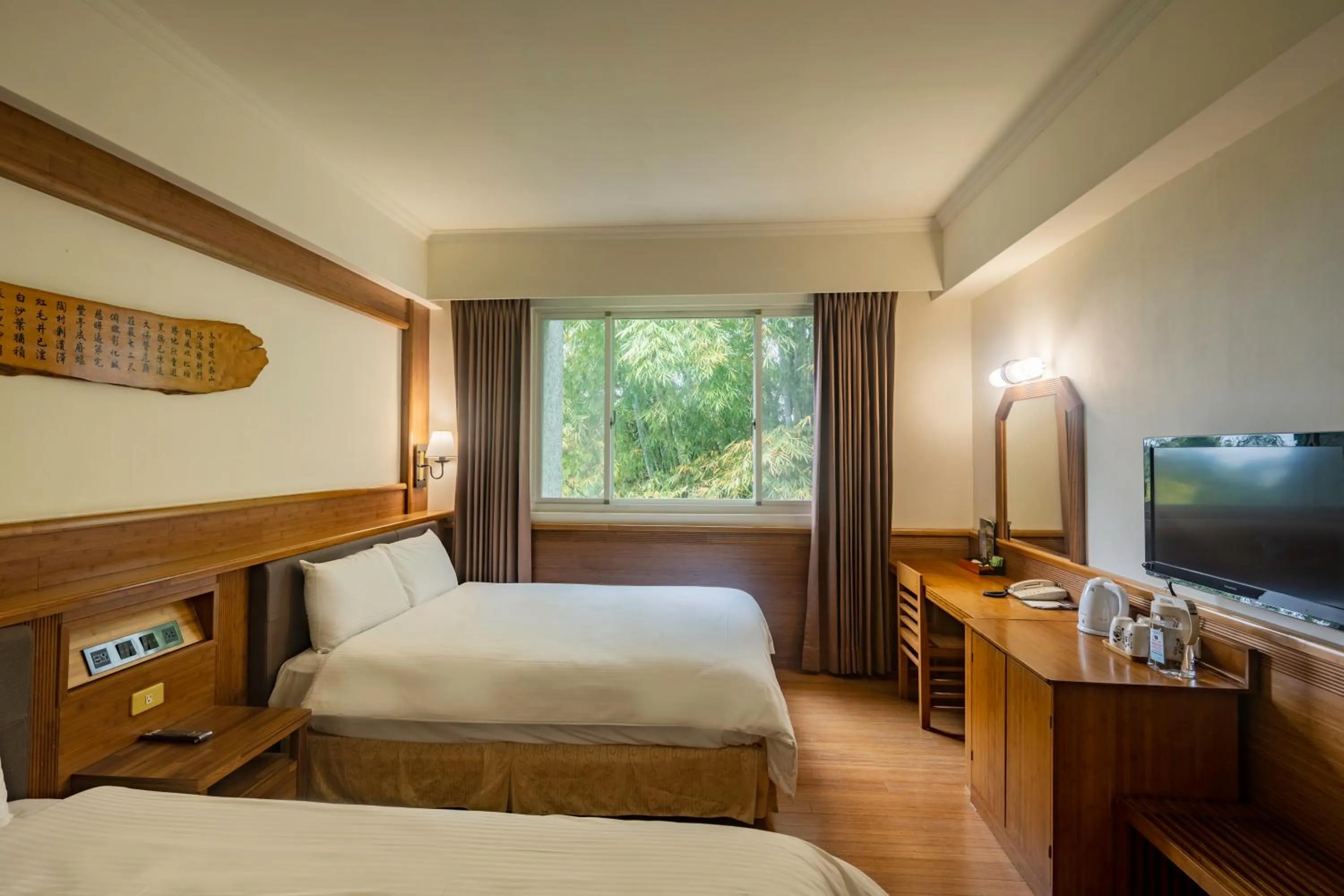 Comfort Quadruple Room in Ginkgo Hotel