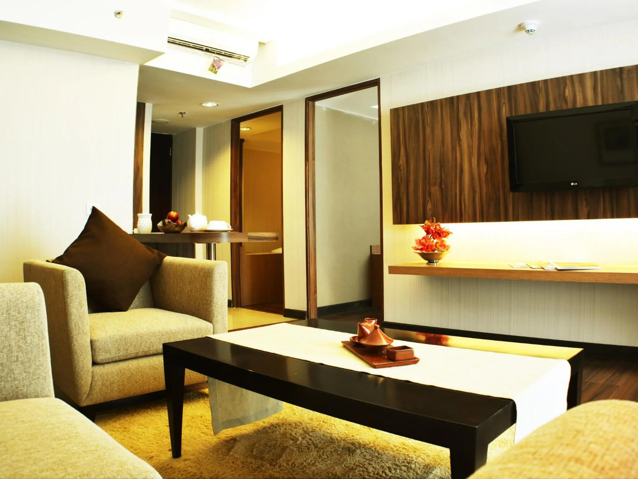 Junior Suite - Non-Smoking in Ramada by Wyndham Bali Sunset Road Kuta