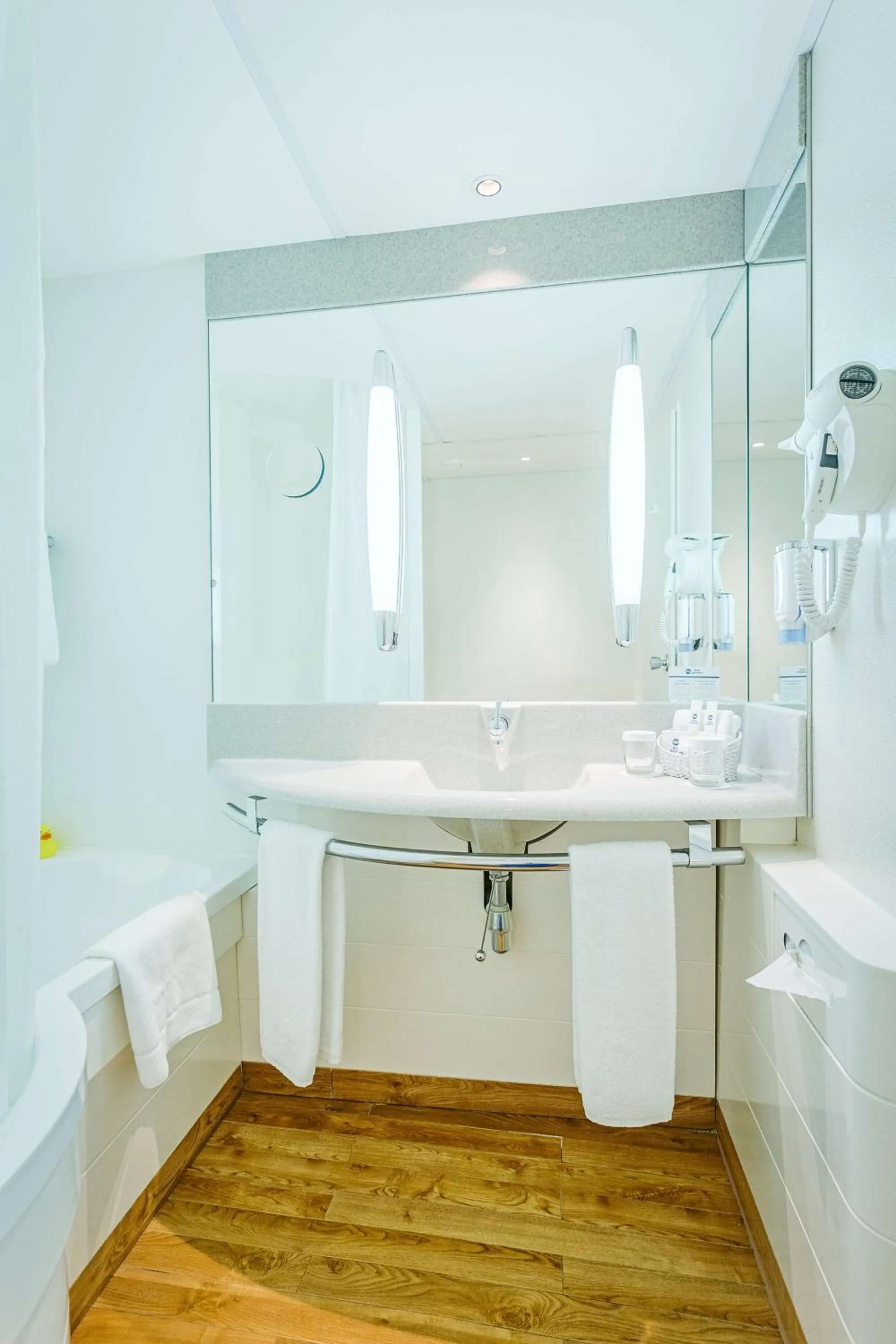 Business Single Room in Best Western Macrander Hotel Frankfurt/Kaiserlei