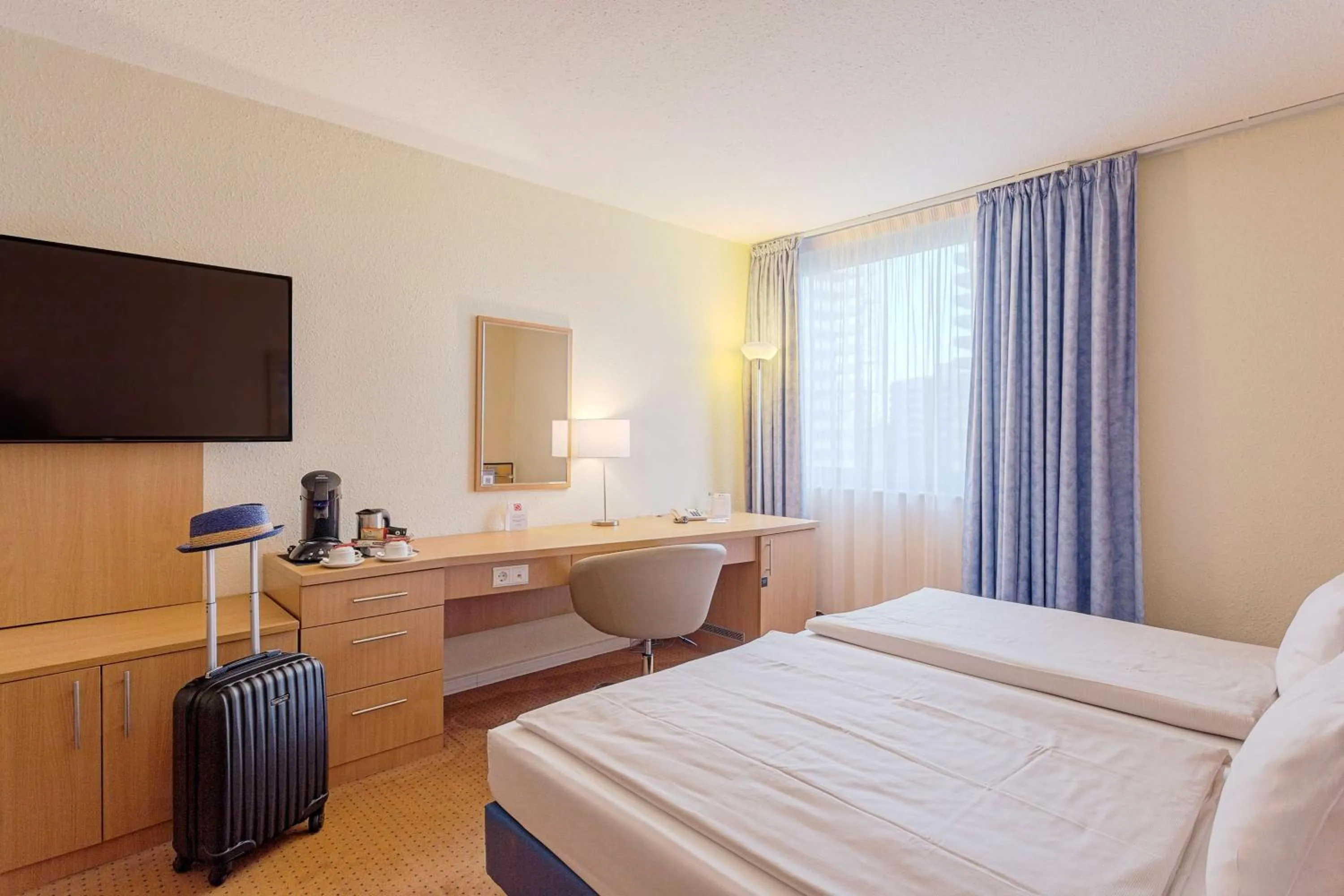 Business Double Room in Best Western Macrander Hotel Frankfurt/Kaiserlei