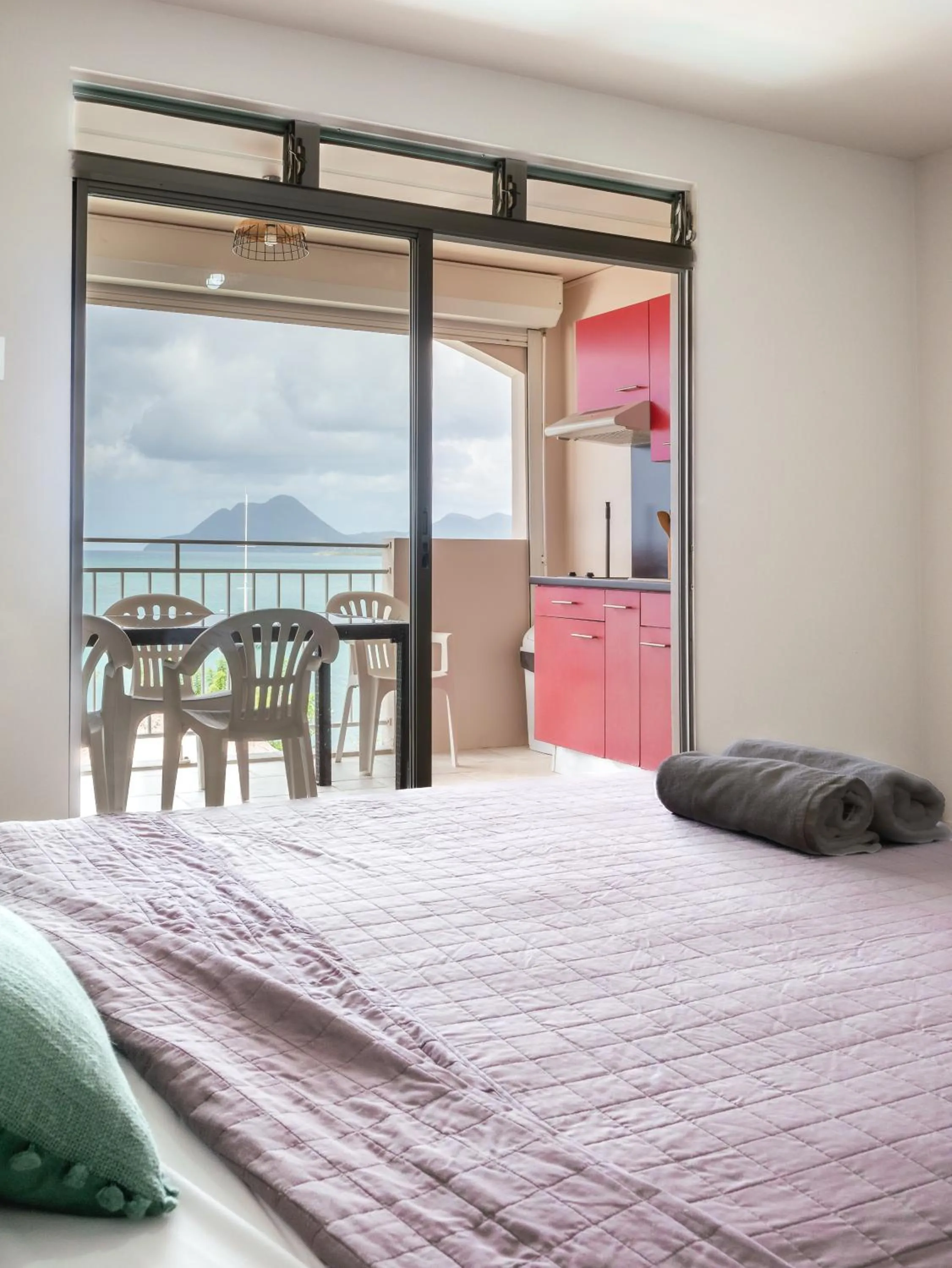 Family Room with Sea View in Hôtel Iloma