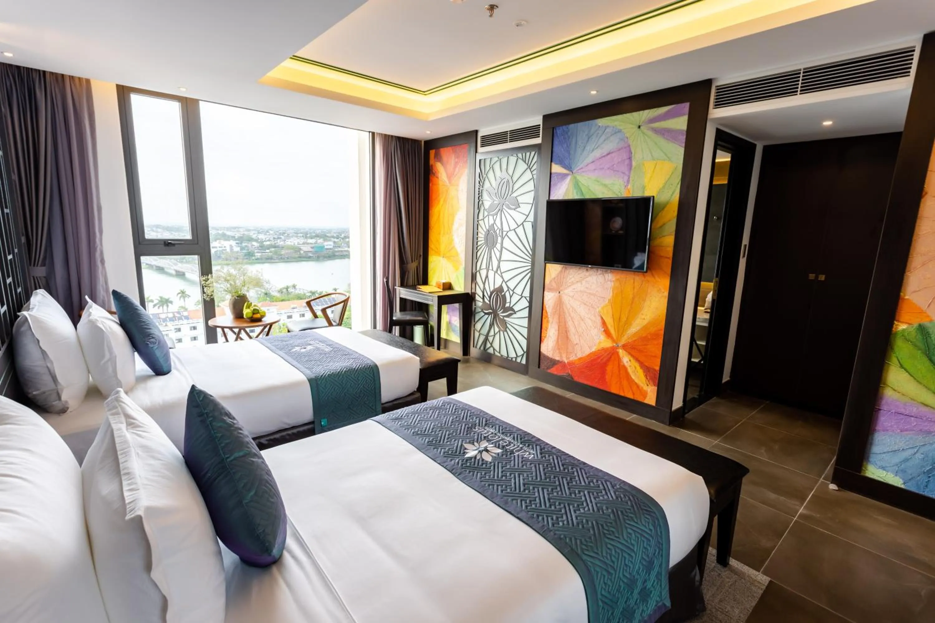 Deluxe Double or Twin Room with River View in White Lotus Hue Hotel
