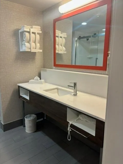 Queen Room with Two Queen Beds - Hearing Access/Non-Smoking in Hampton Inn & Suites Deptford, Nj